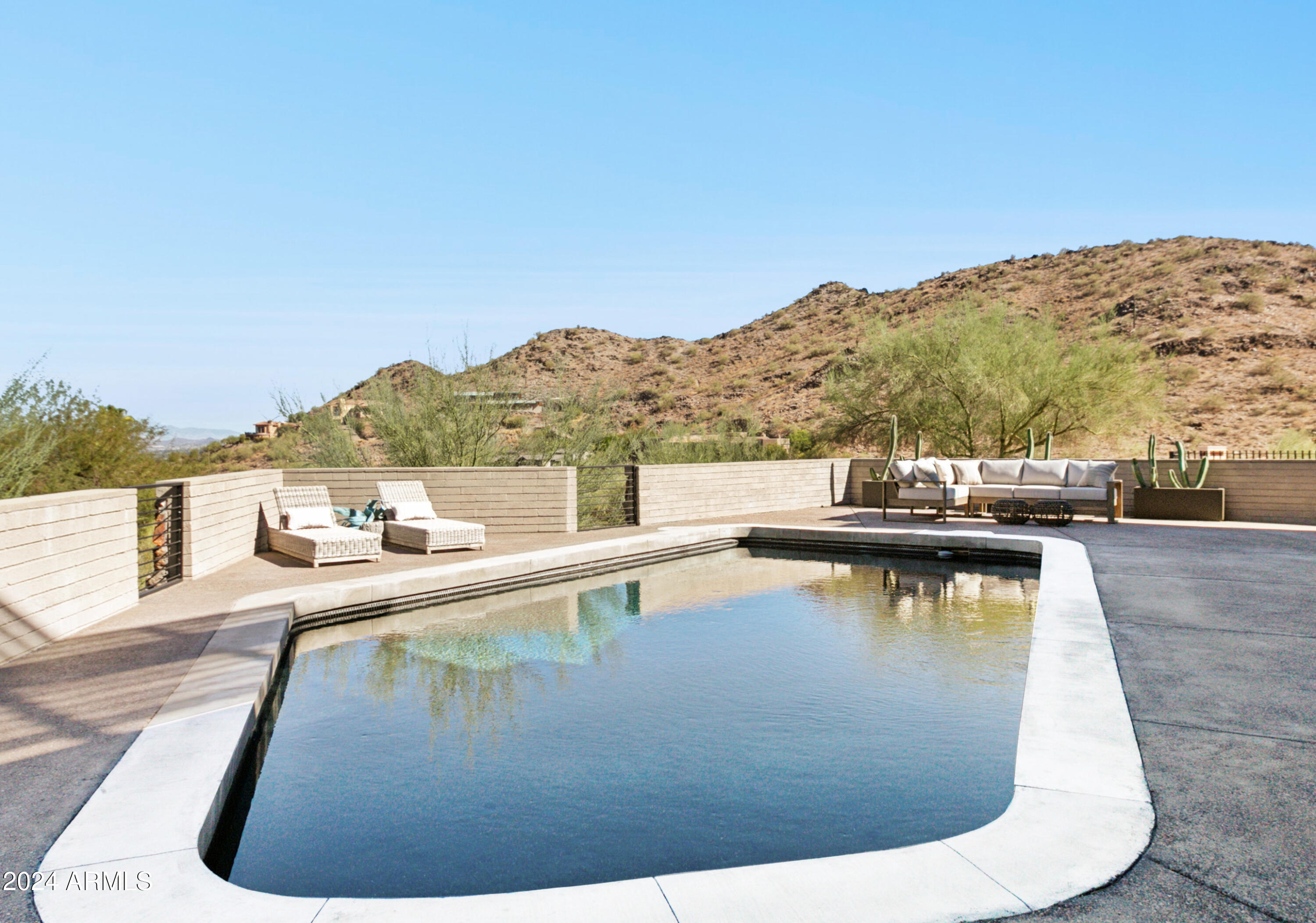 SUNSET HILLS LOT 1-20 & TR C - Residential