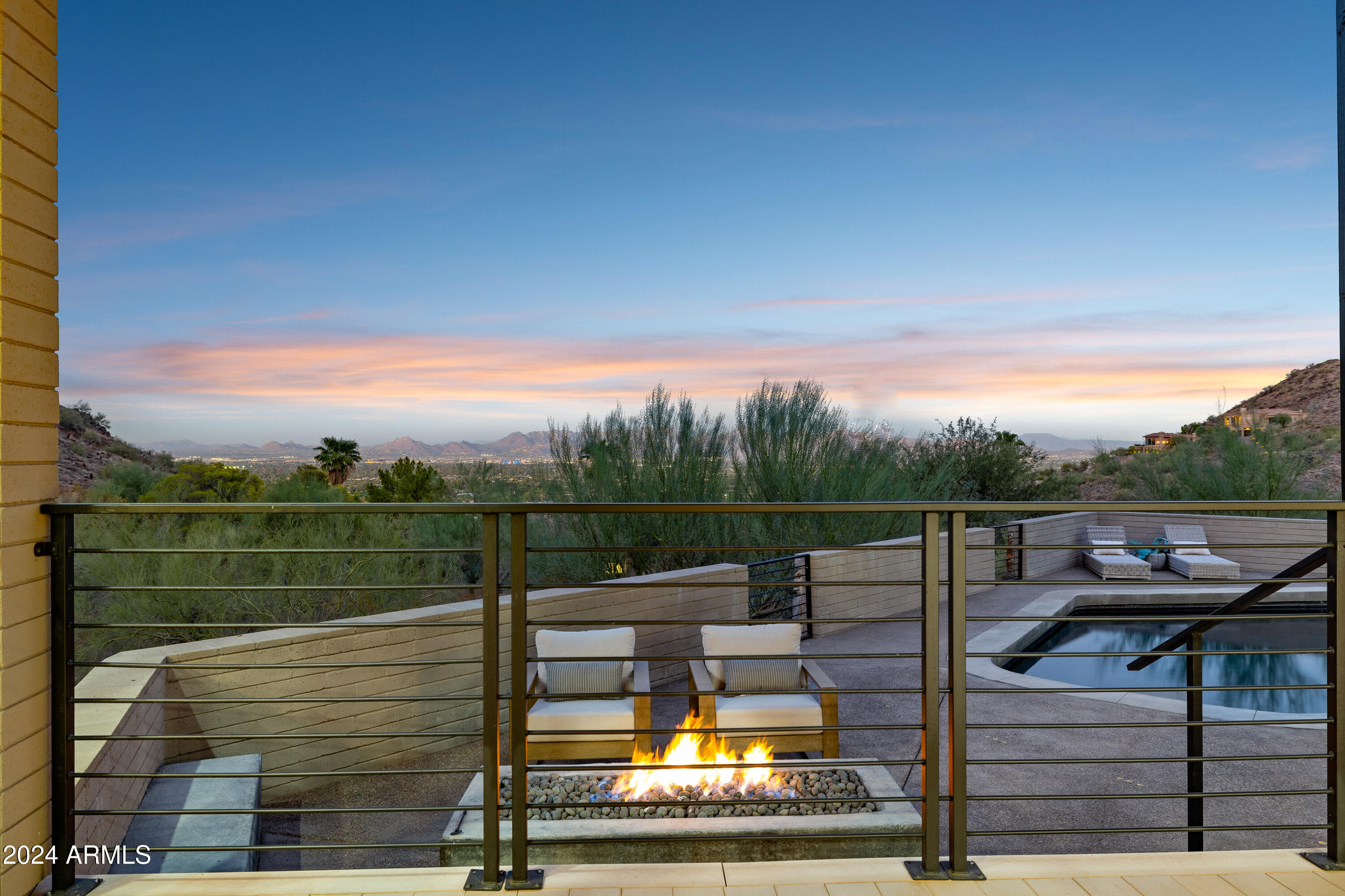 SUNSET HILLS LOT 1-20 & TR C - Residential