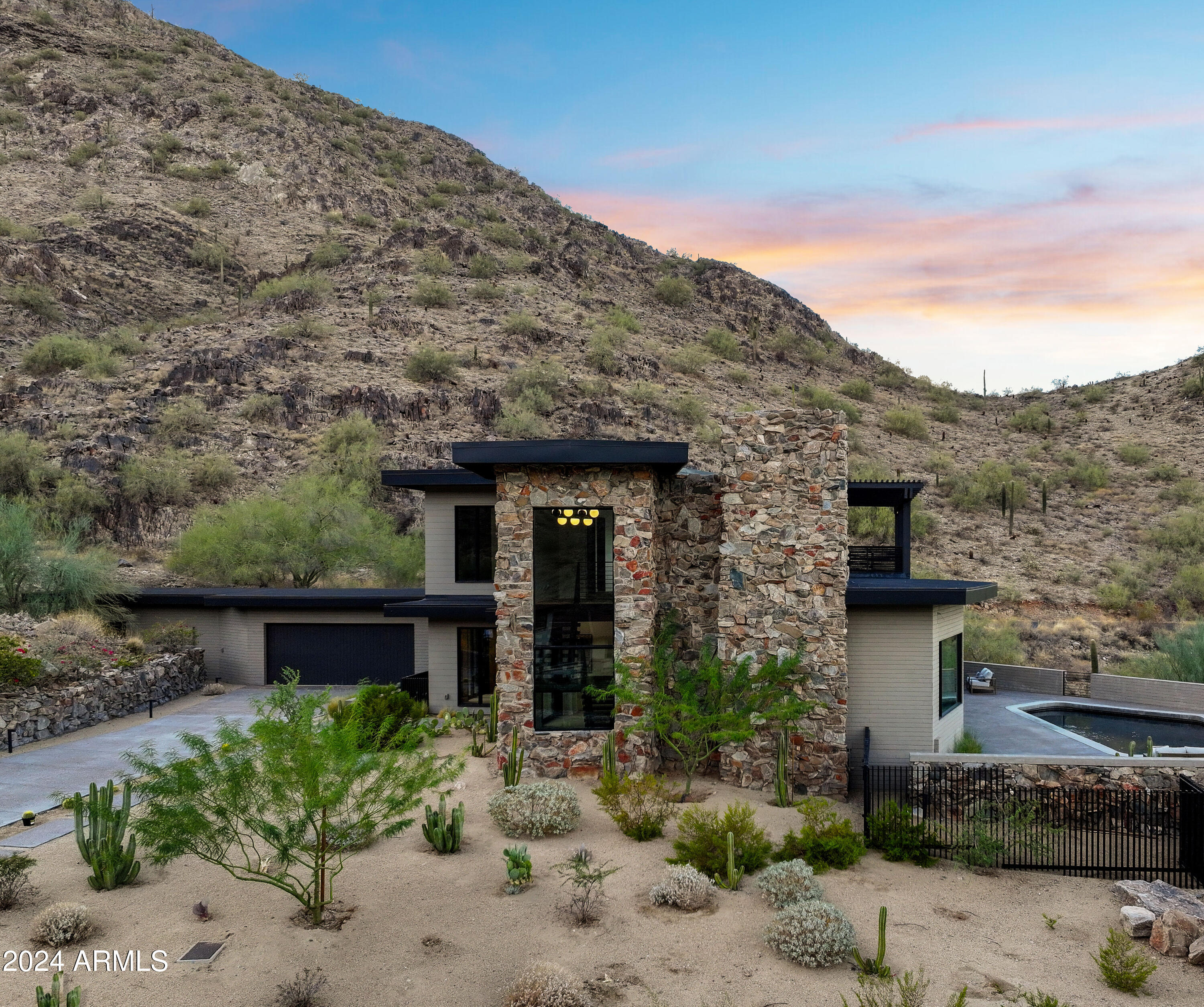 SUNSET HILLS LOT 1-20 & TR C - Residential