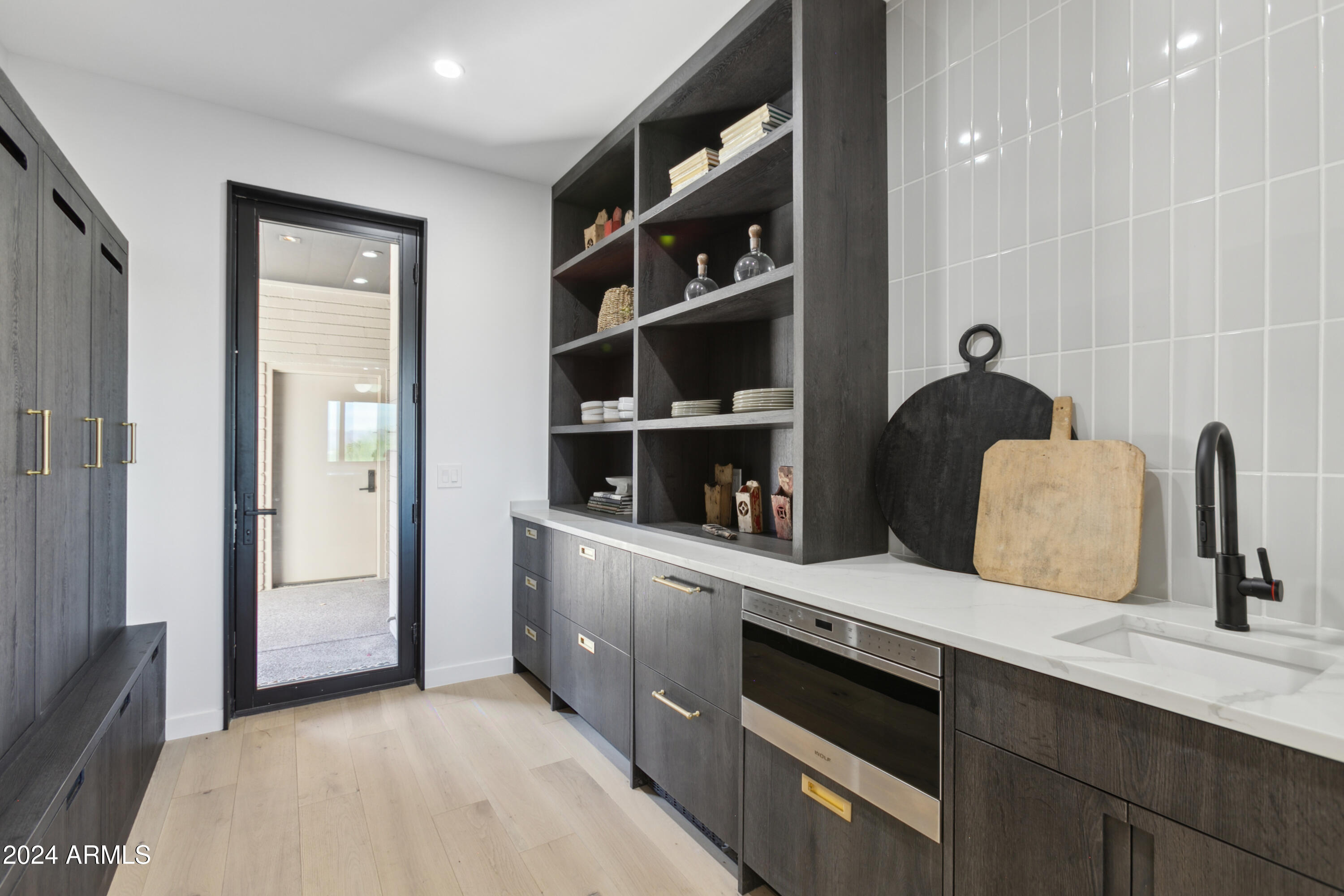 SUNSET HILLS LOT 1-20 & TR C - Residential