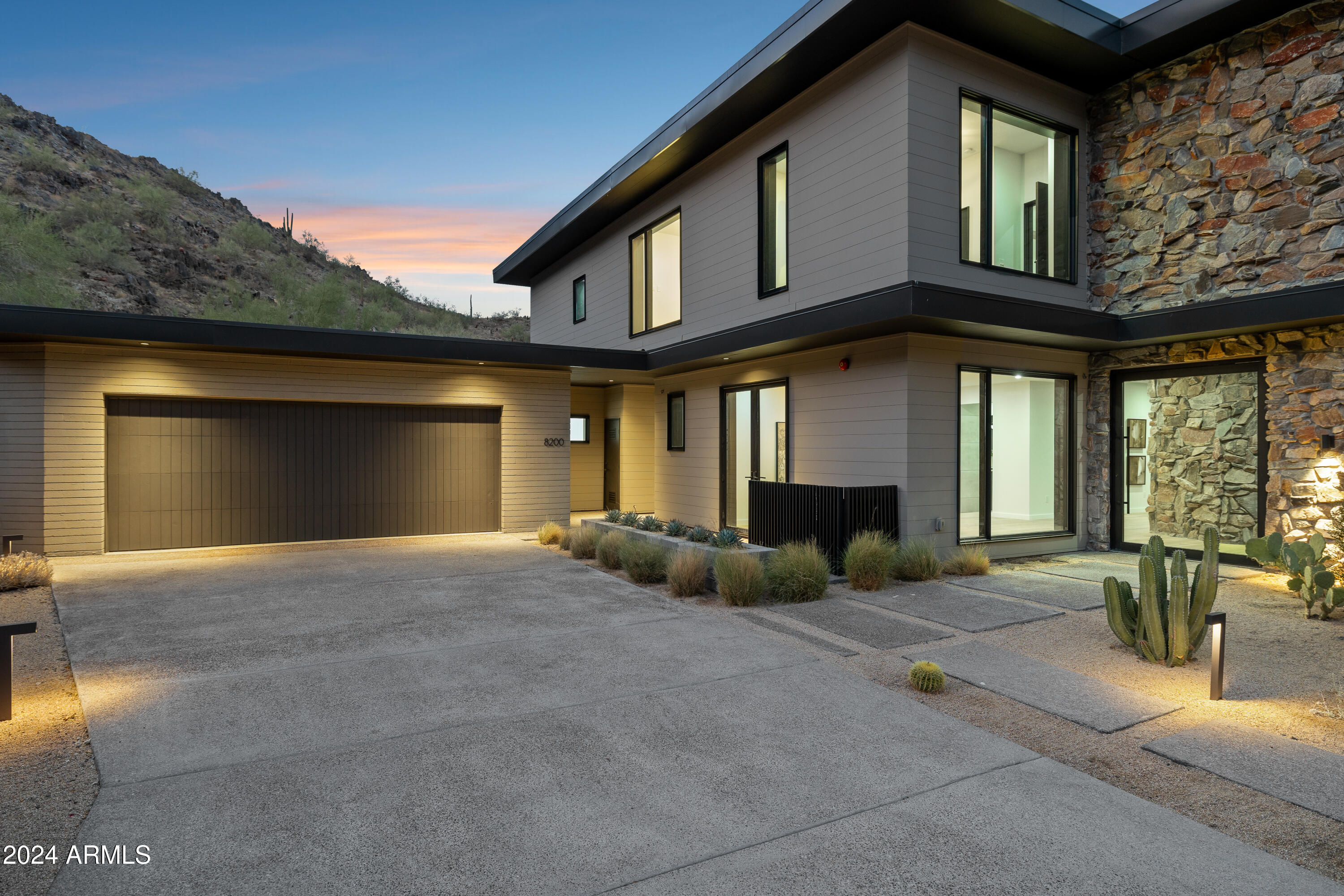 SUNSET HILLS LOT 1-20 & TR C - Residential