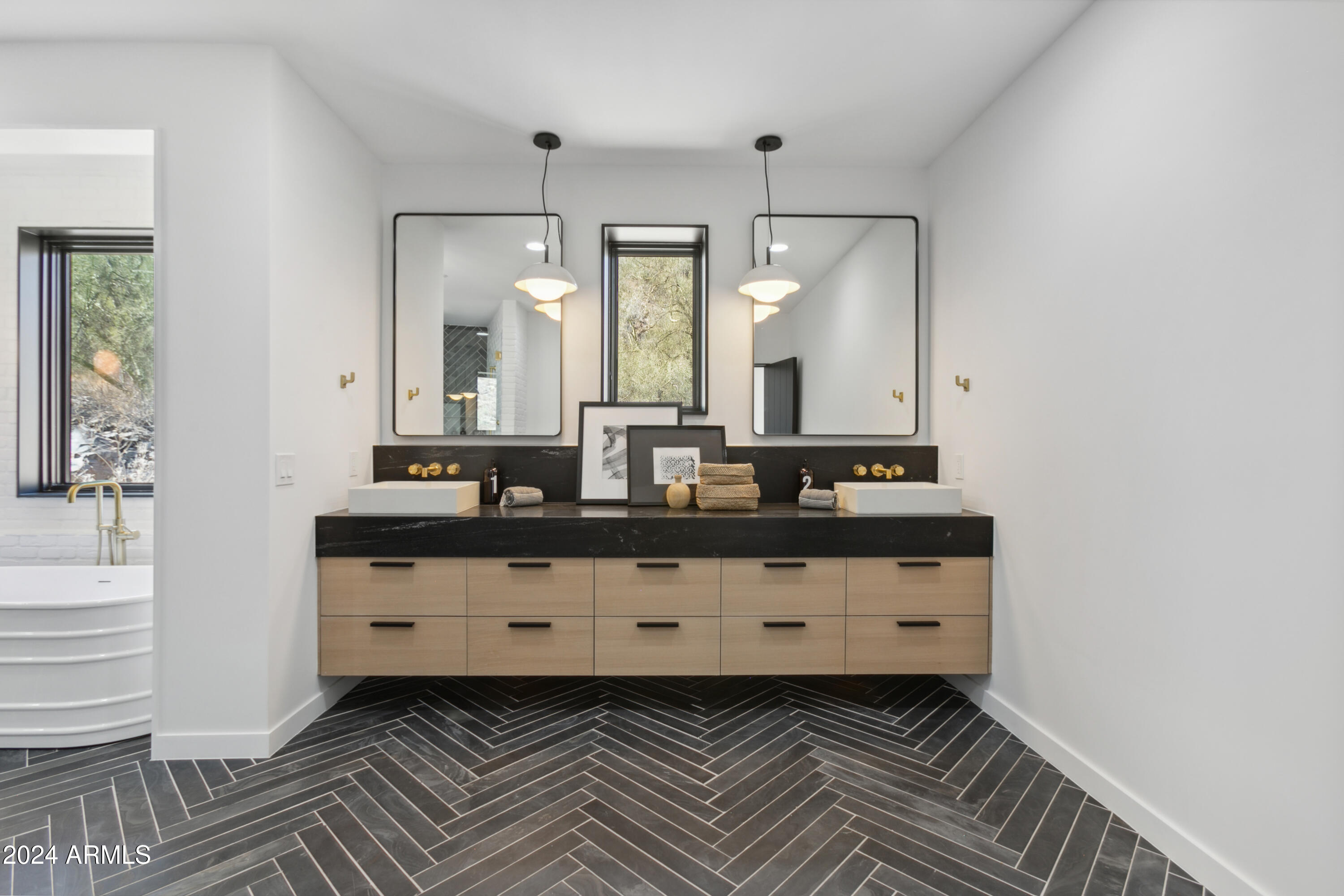 SUNSET HILLS LOT 1-20 & TR C - Residential