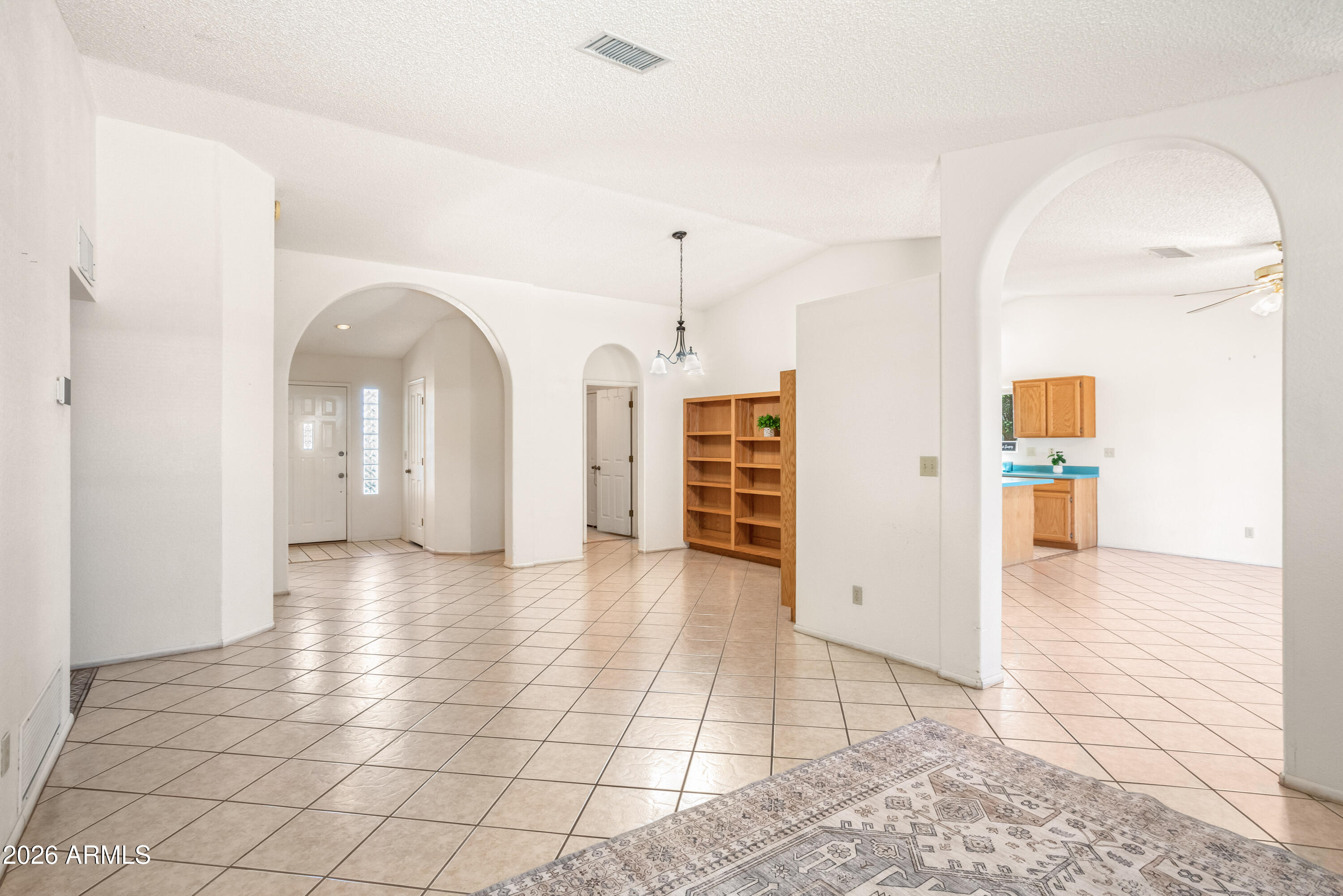 MISSION HILLS ESTATES TR#115 LOT 190 - Residential