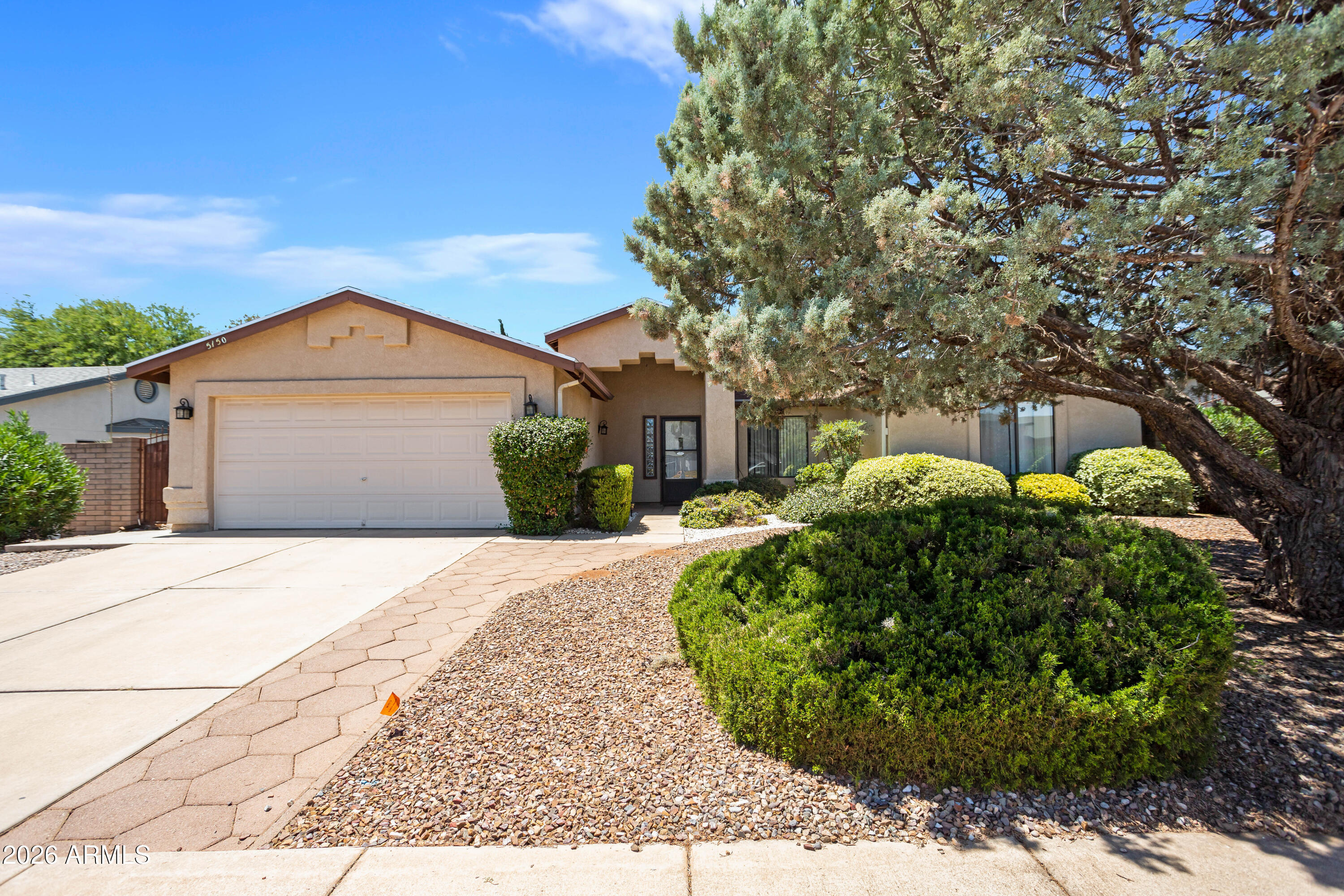 MISSION HILLS ESTATES TR#115 LOT 190 - Residential