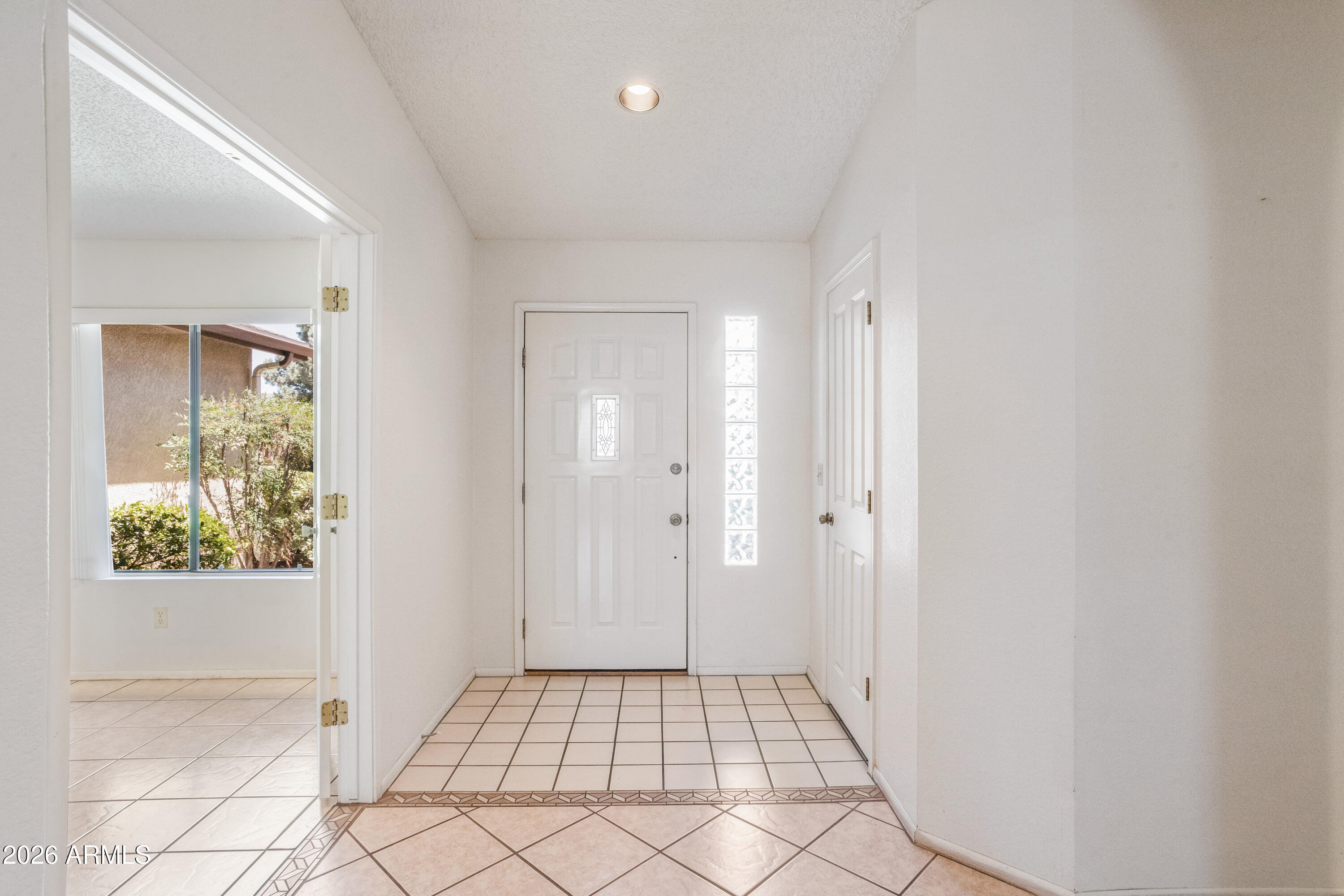 MISSION HILLS ESTATES TR#115 LOT 190 - Residential