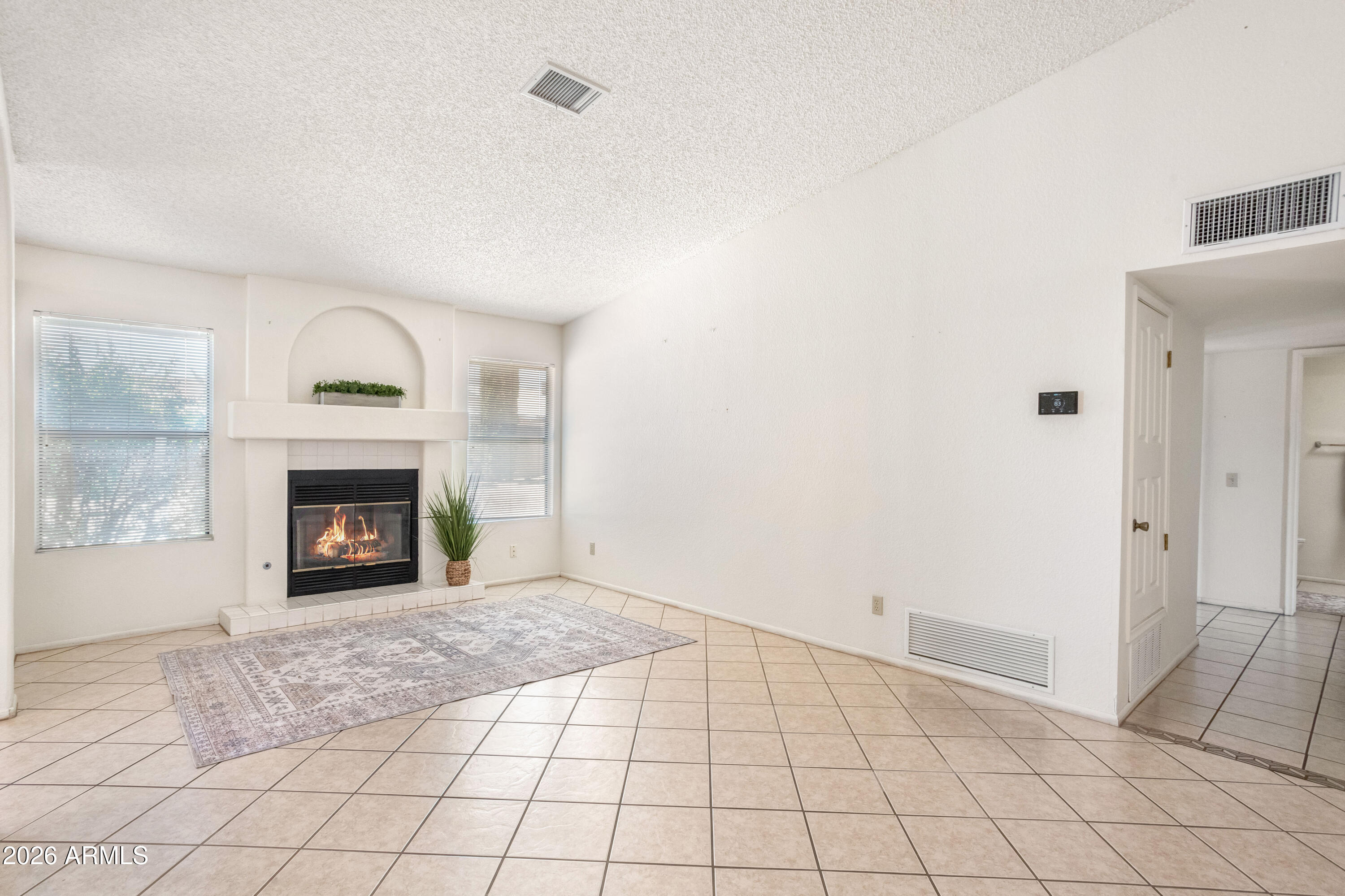 MISSION HILLS ESTATES TR#115 LOT 190 - Residential