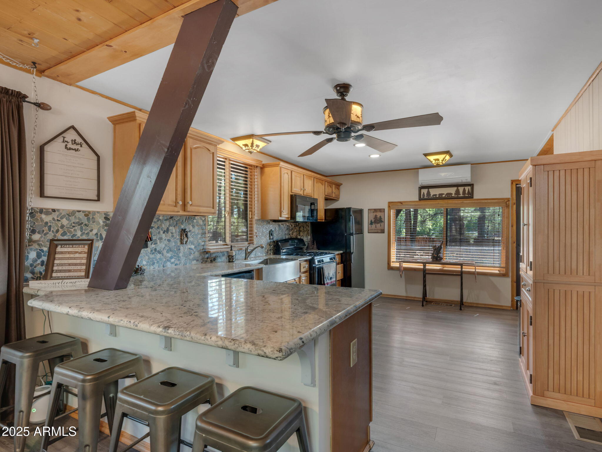 NORTH LODGE - Residential