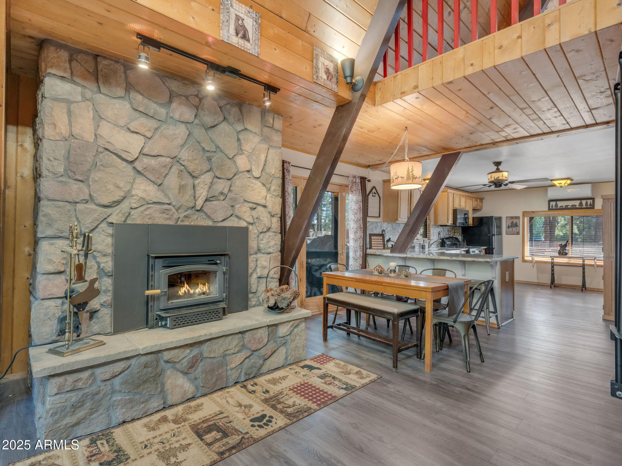NORTH LODGE - Residential