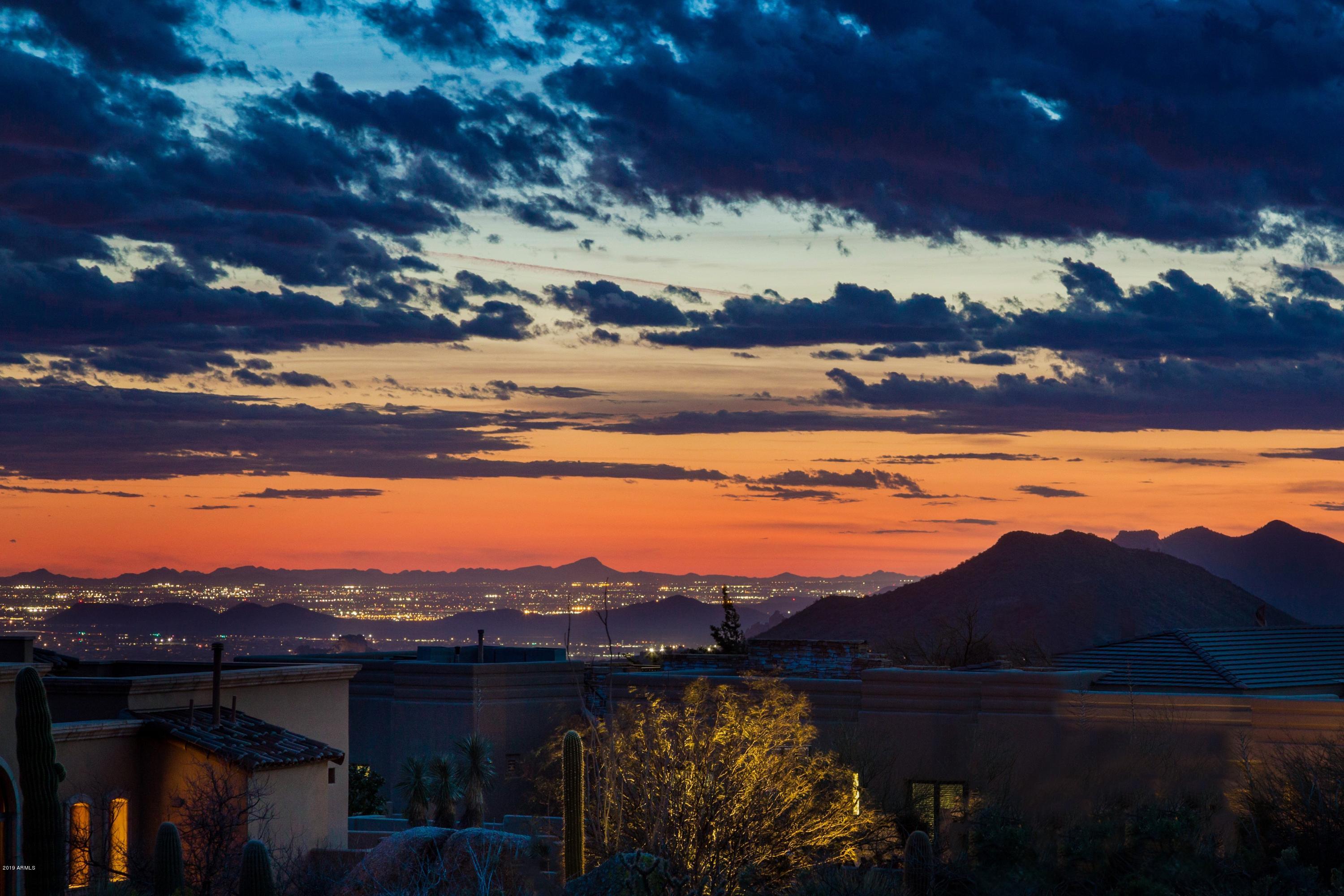 DESERT MOUNTAIN - Residential