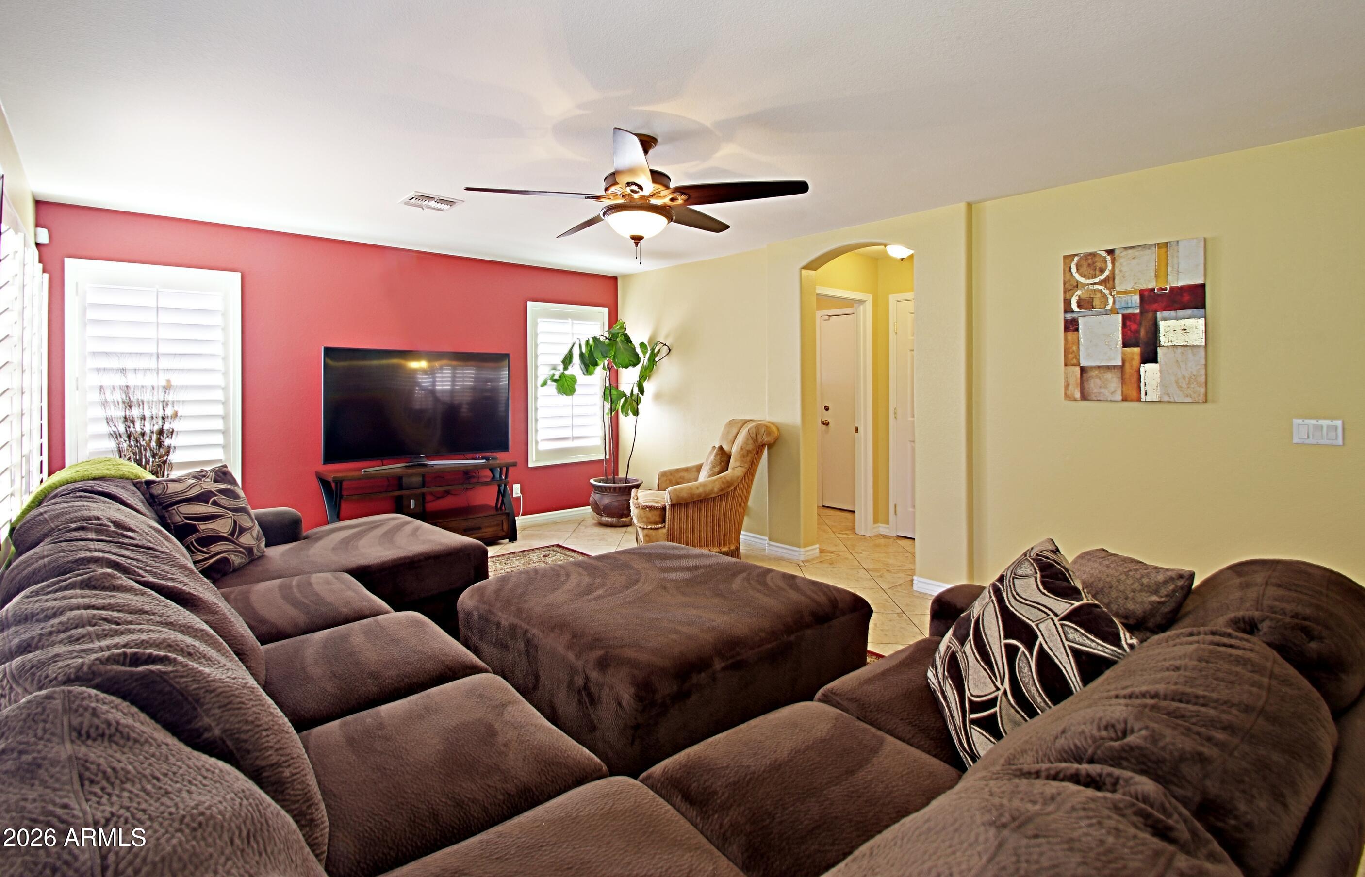 FULTON HOMES AT ARROWHEAD - Residential