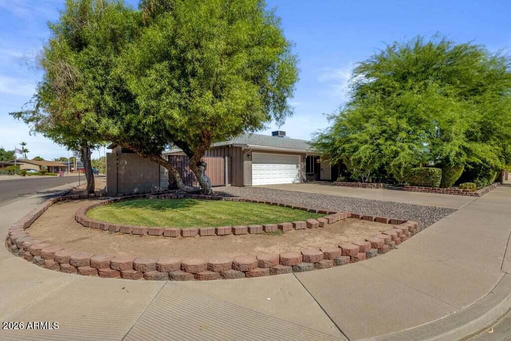 POINTE SCOTTSDALE UNIT 1 - Residential