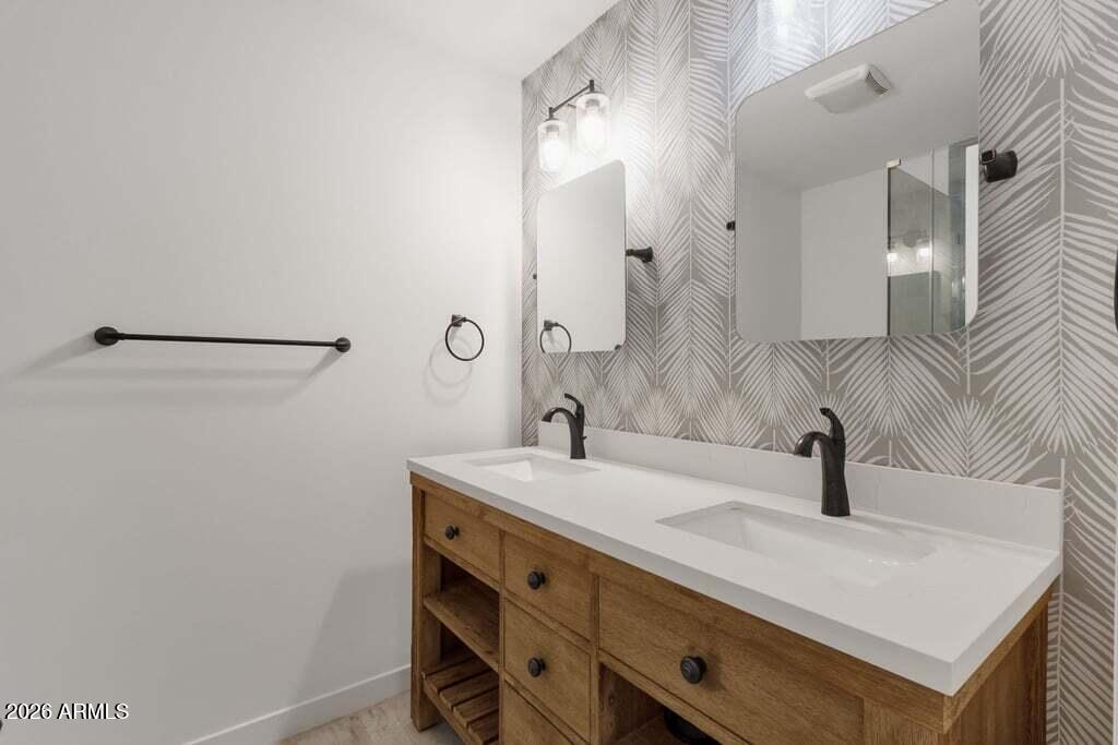POINTE SCOTTSDALE UNIT 1 - Residential