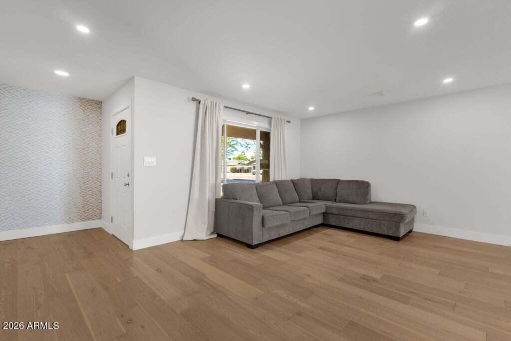 POINTE SCOTTSDALE UNIT 1 - Residential