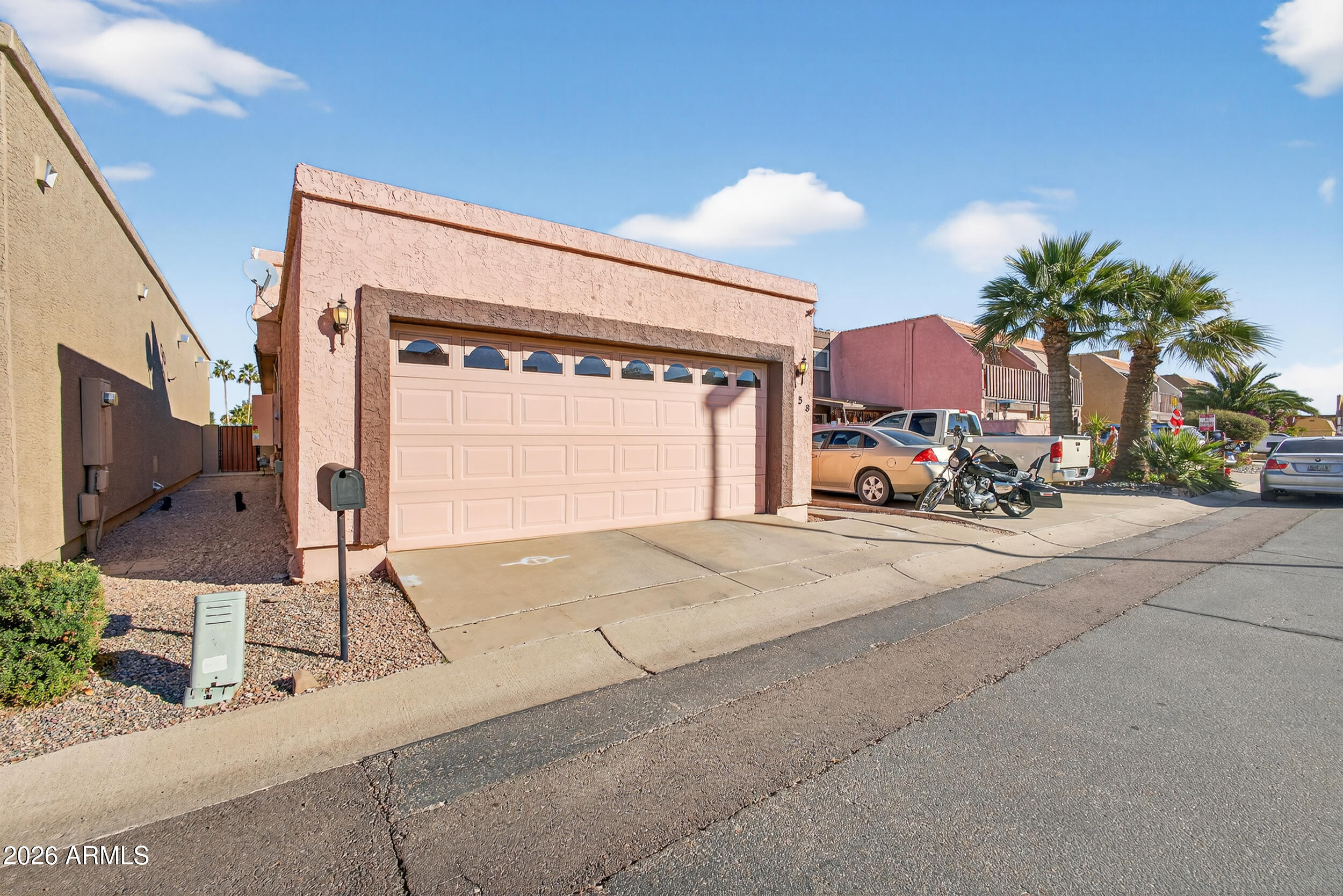 AMD CASA GRANDE TOWNHOMES UNIT THREE - Residential