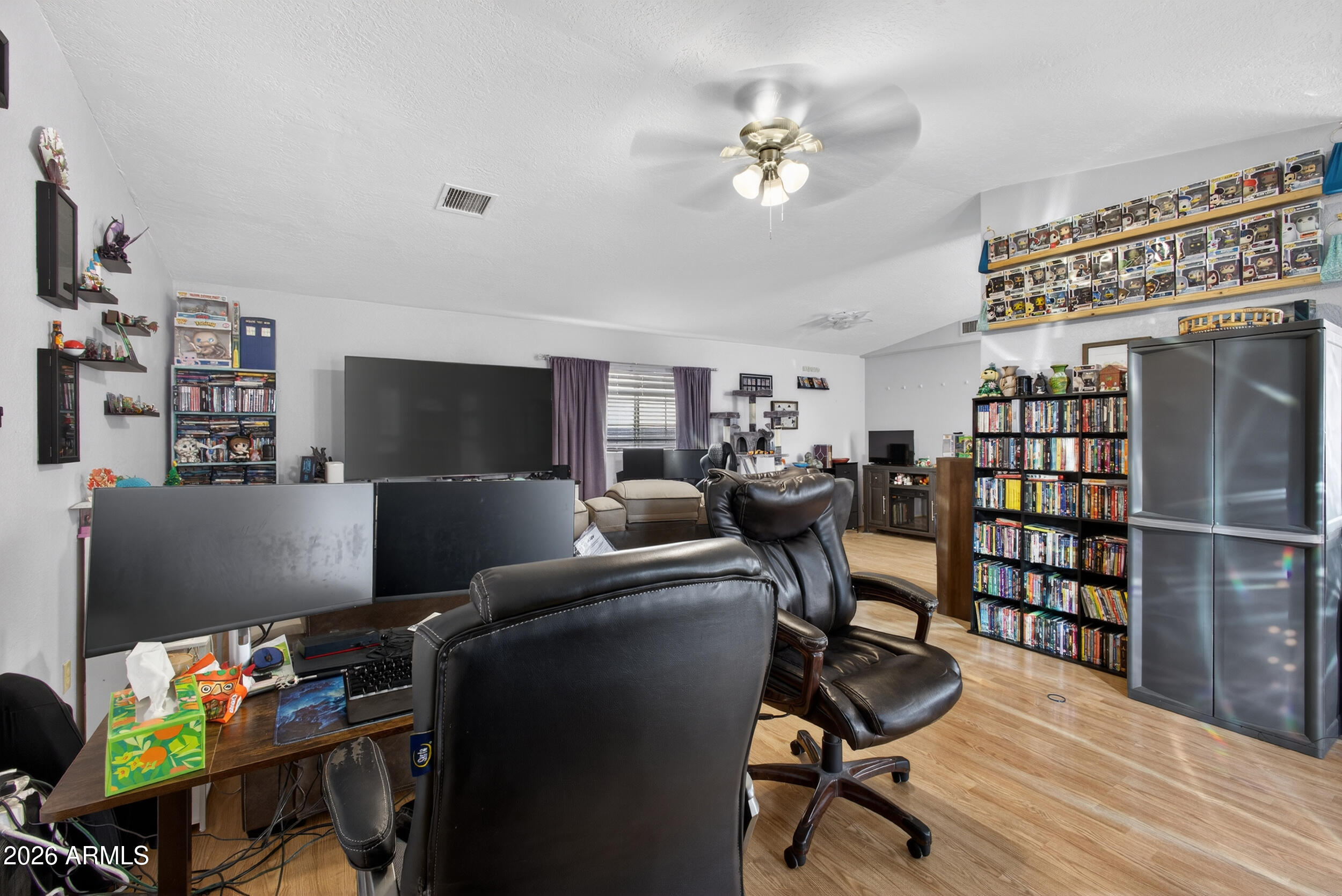 AMD CASA GRANDE TOWNHOMES UNIT THREE - Residential