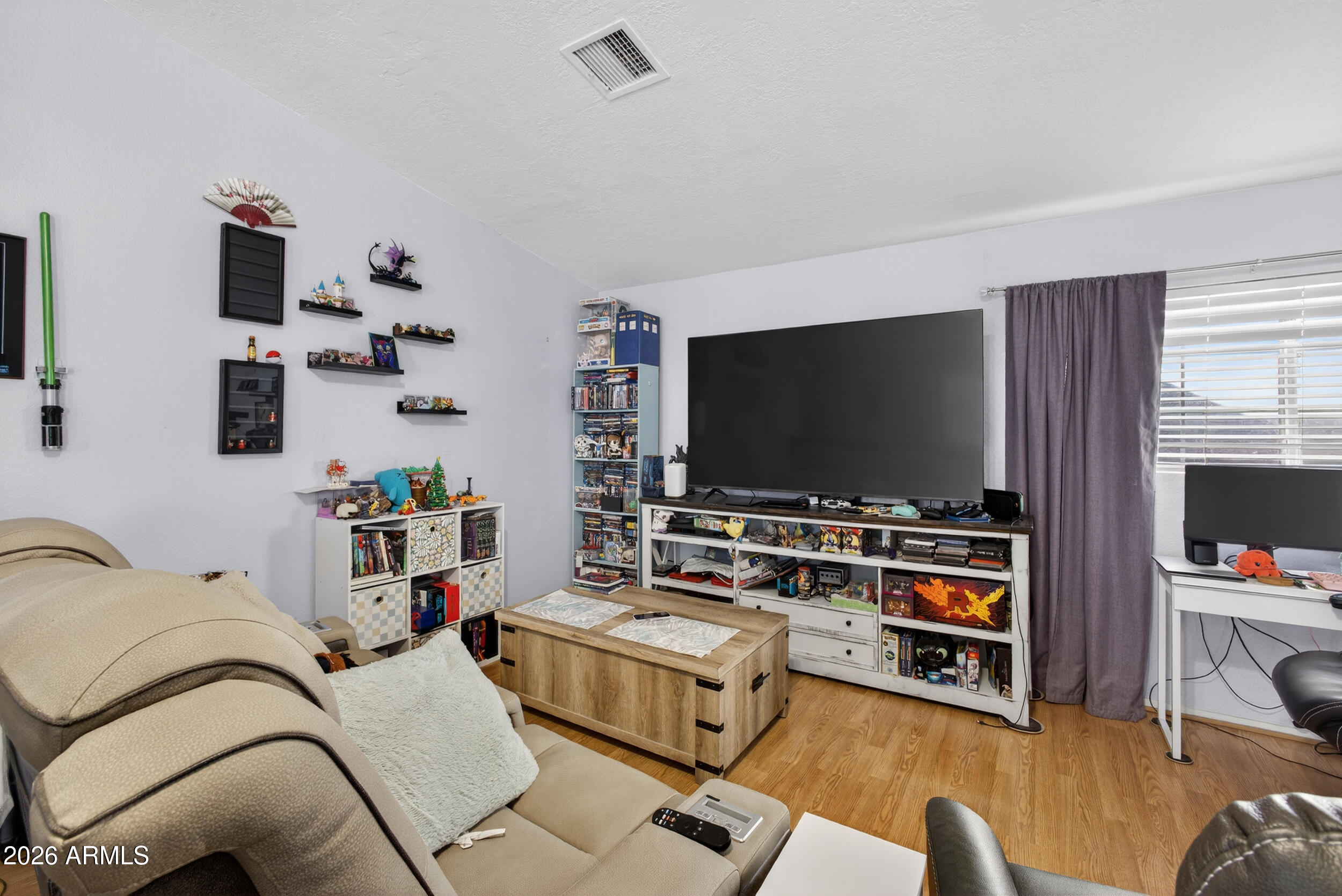 AMD CASA GRANDE TOWNHOMES UNIT THREE - Residential