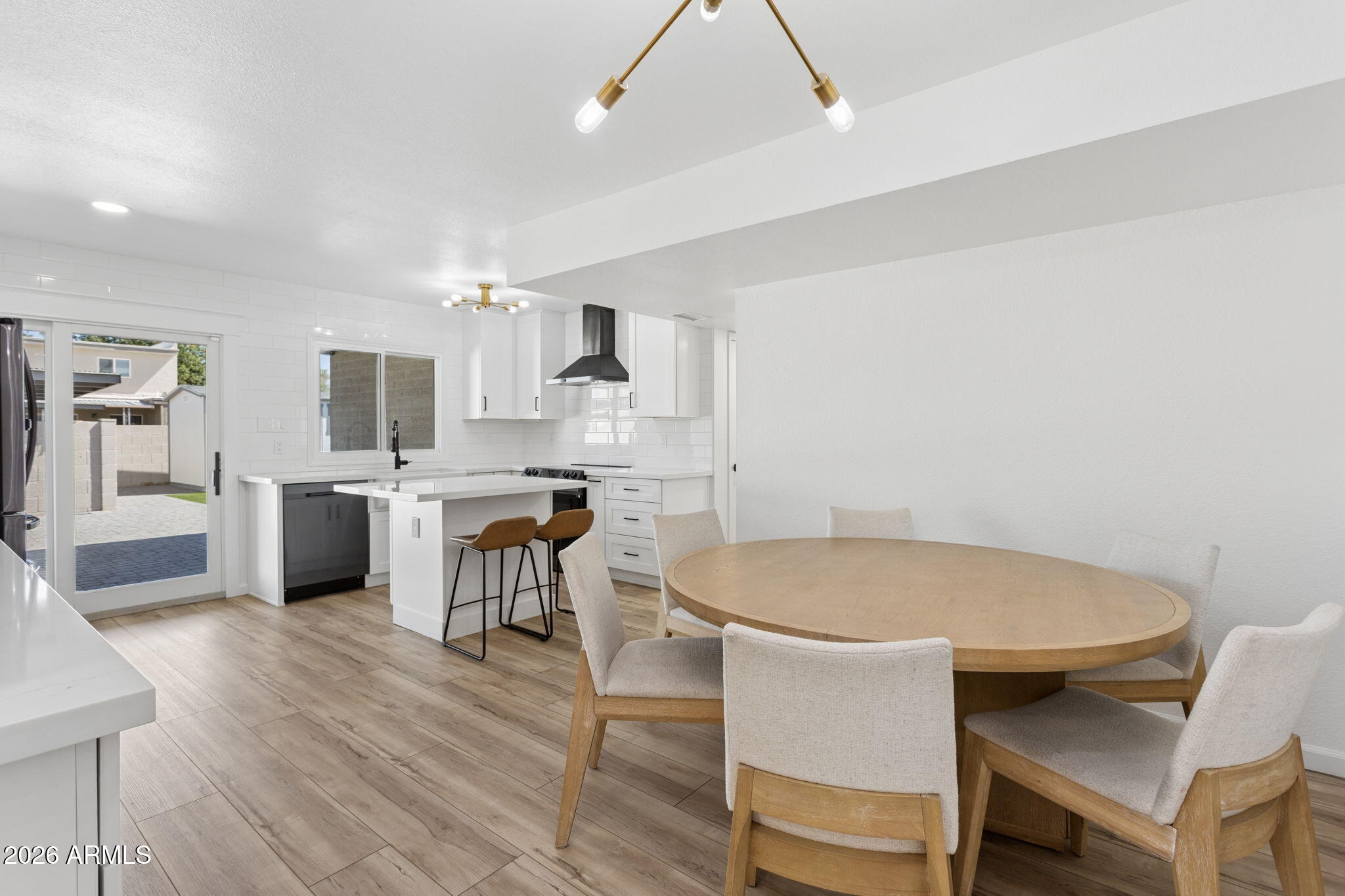 CONTINENTAL VILLAS - Residential