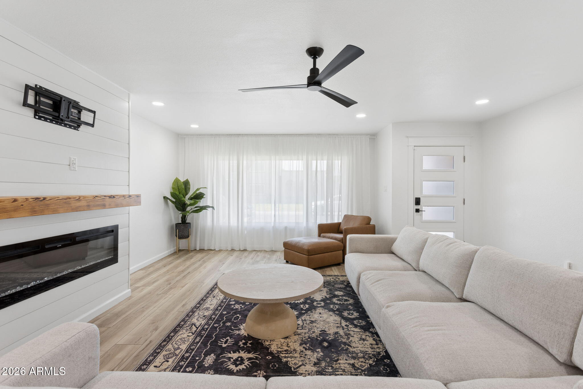 CONTINENTAL VILLAS - Residential