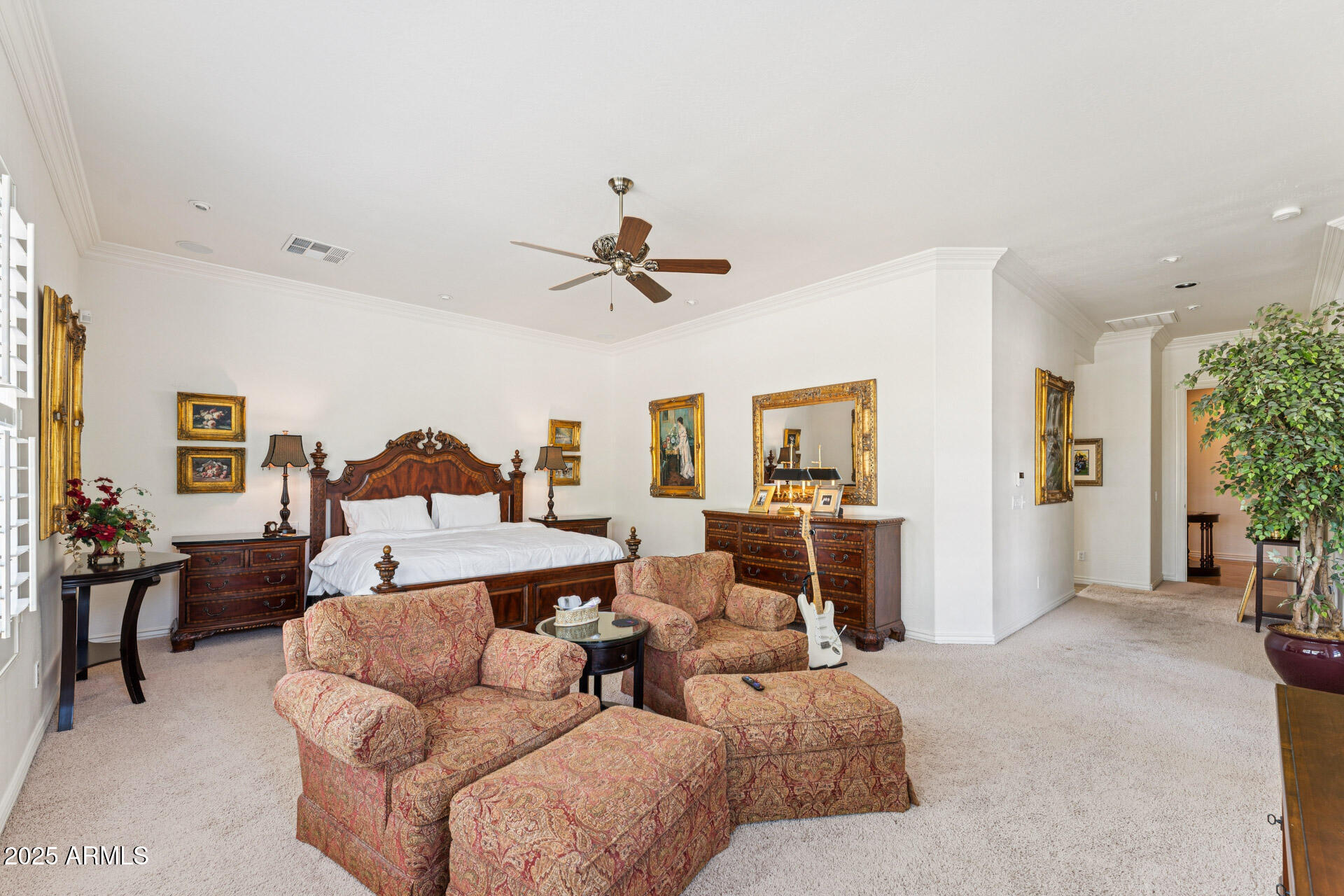 DREAMING SUMMIT UNIT 3A - Residential