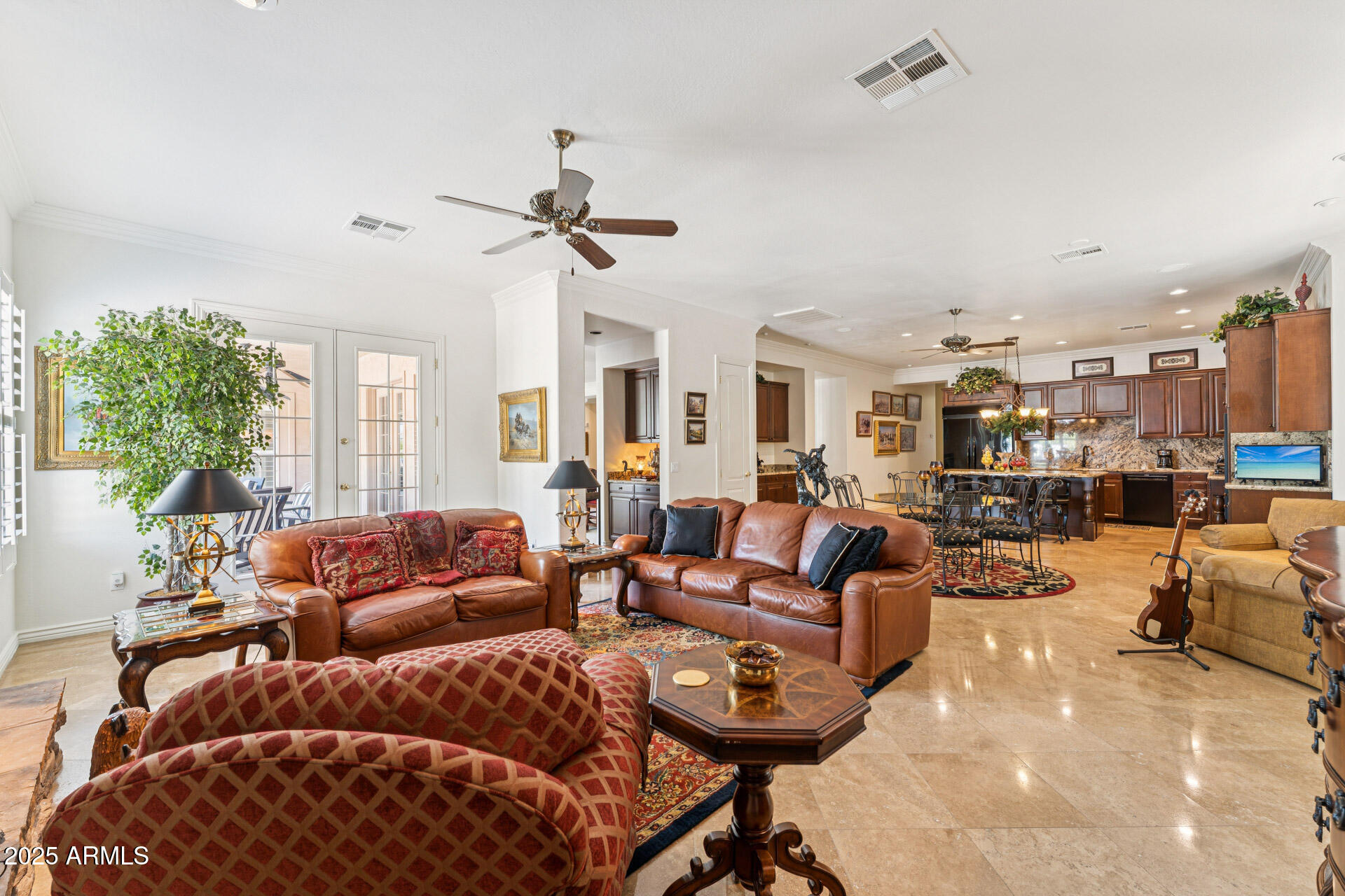 DREAMING SUMMIT UNIT 3A - Residential