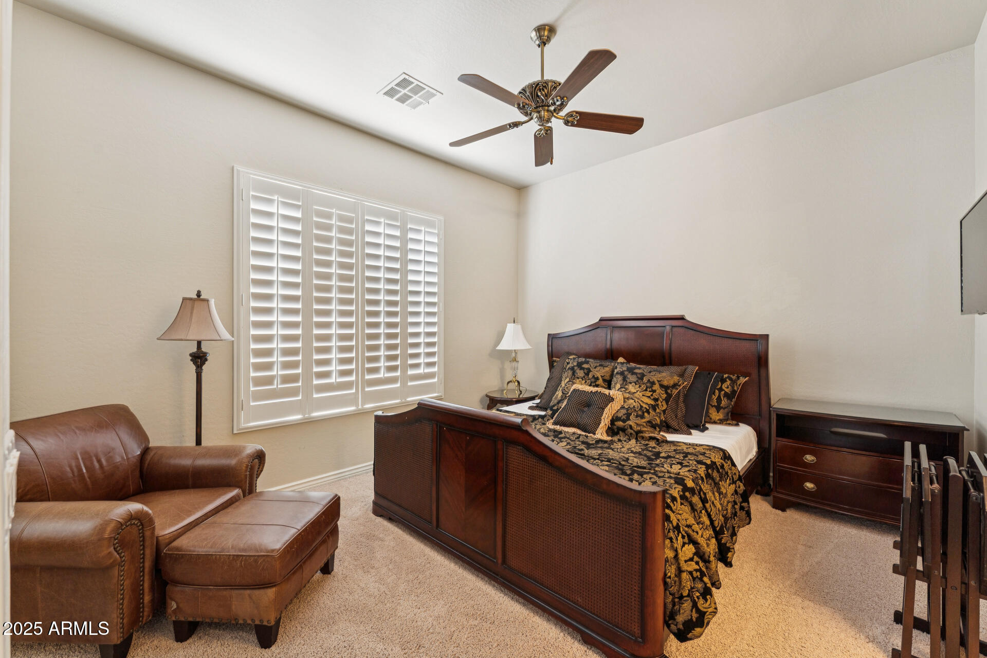 DREAMING SUMMIT UNIT 3A - Residential