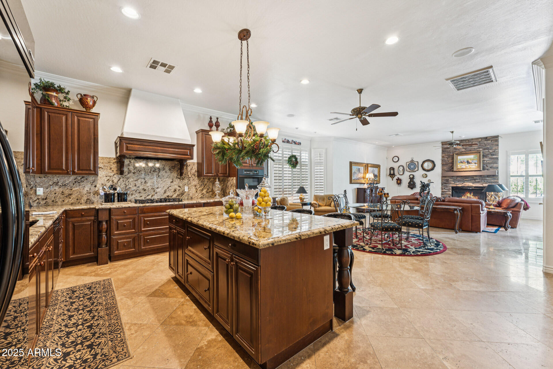 DREAMING SUMMIT UNIT 3A - Residential