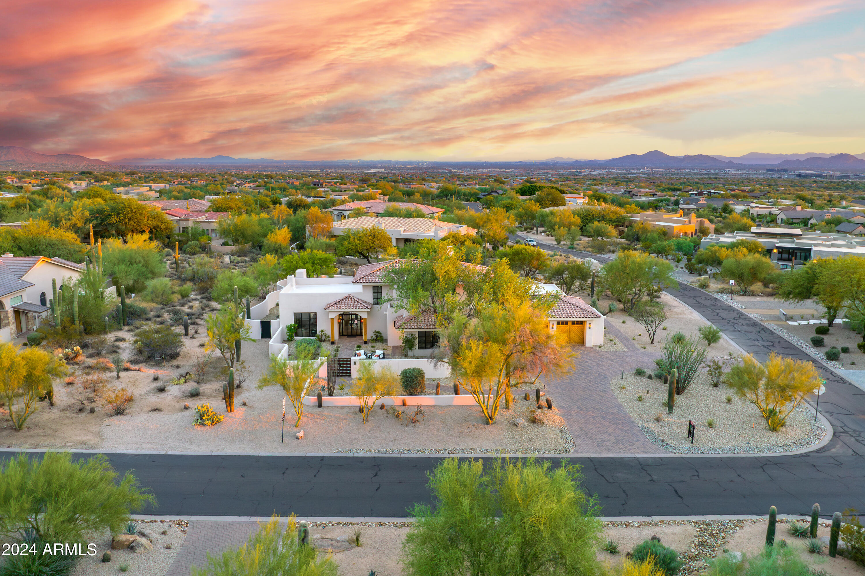 PINNACLE PEAK VISTAS 3 LOT 1-210 TR A-B - Residential
