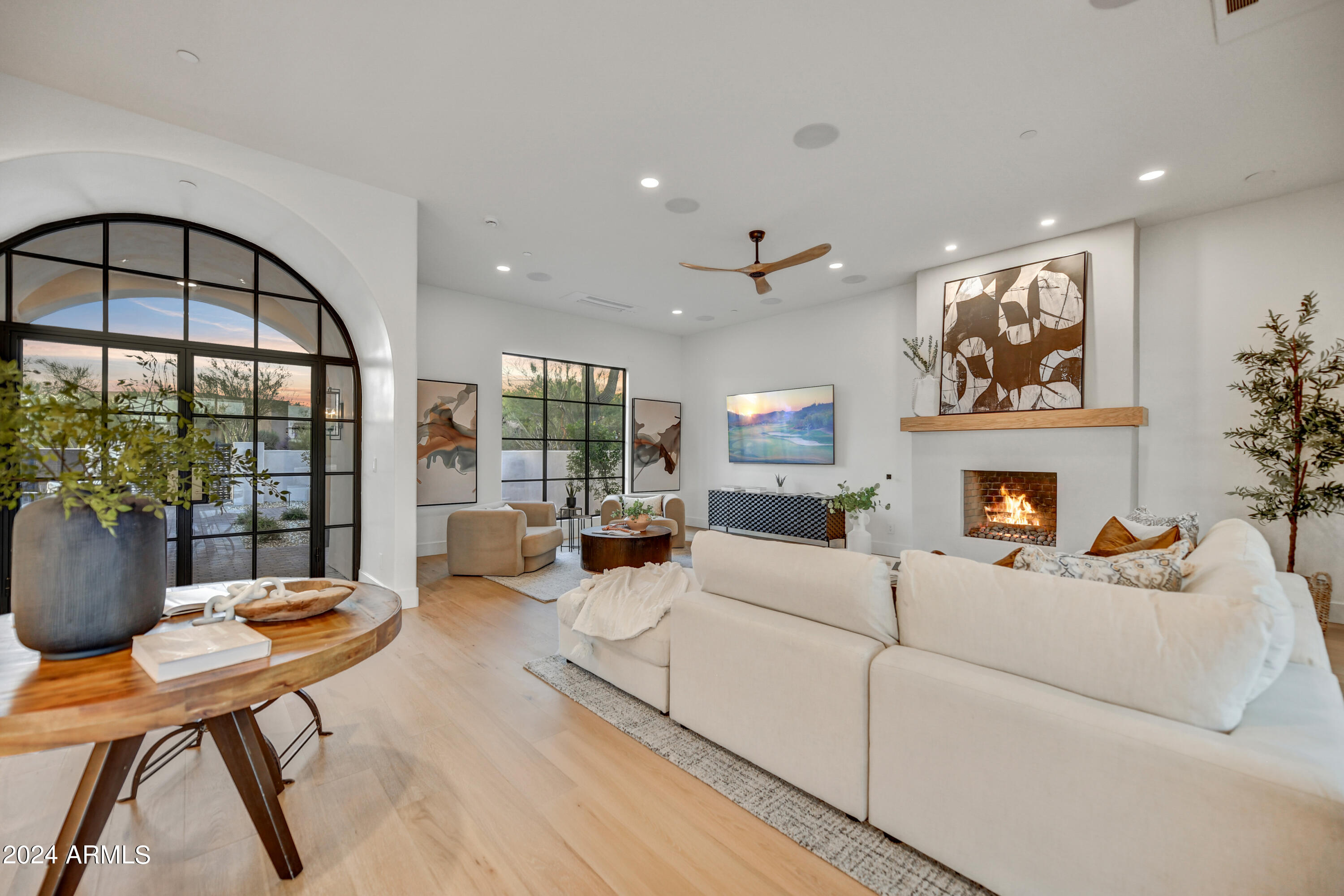 PINNACLE PEAK VISTAS 3 LOT 1-210 TR A-B - Residential