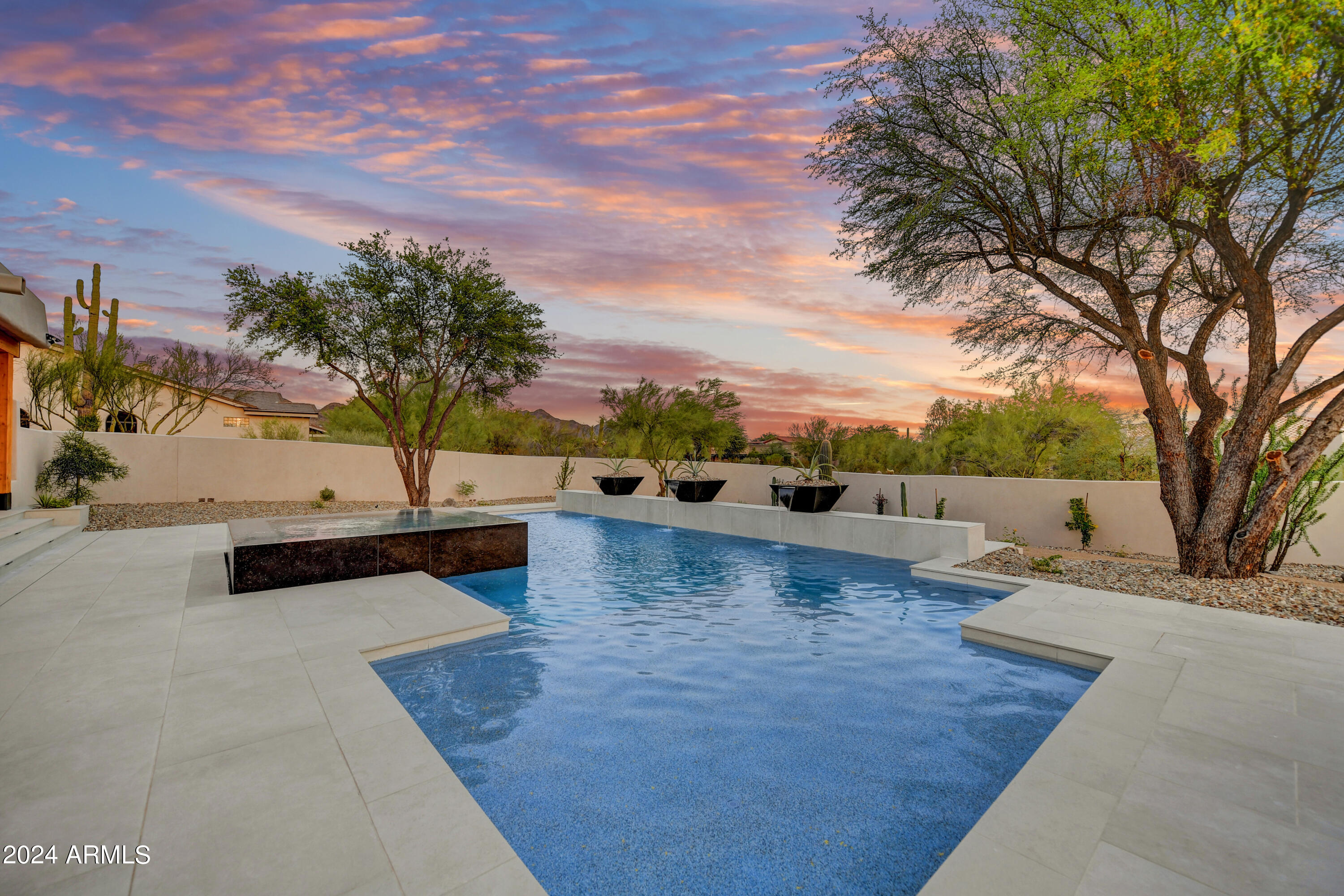 PINNACLE PEAK VISTAS 3 LOT 1-210 TR A-B - Residential