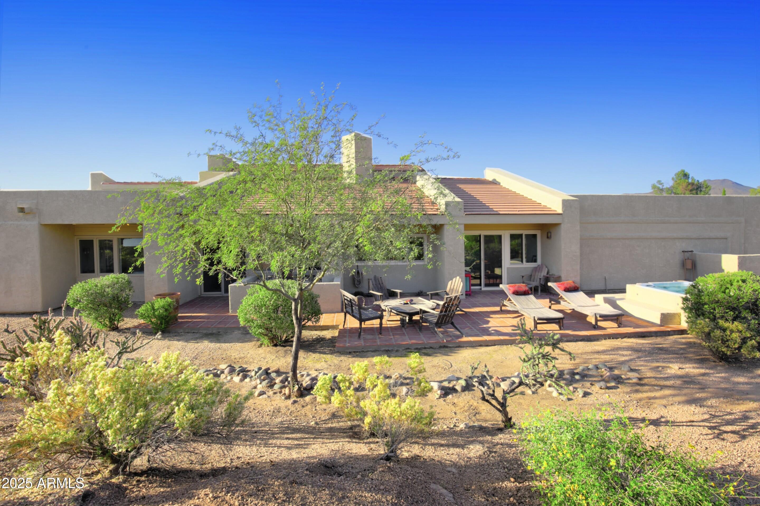 CAREFREE FORE - Residential