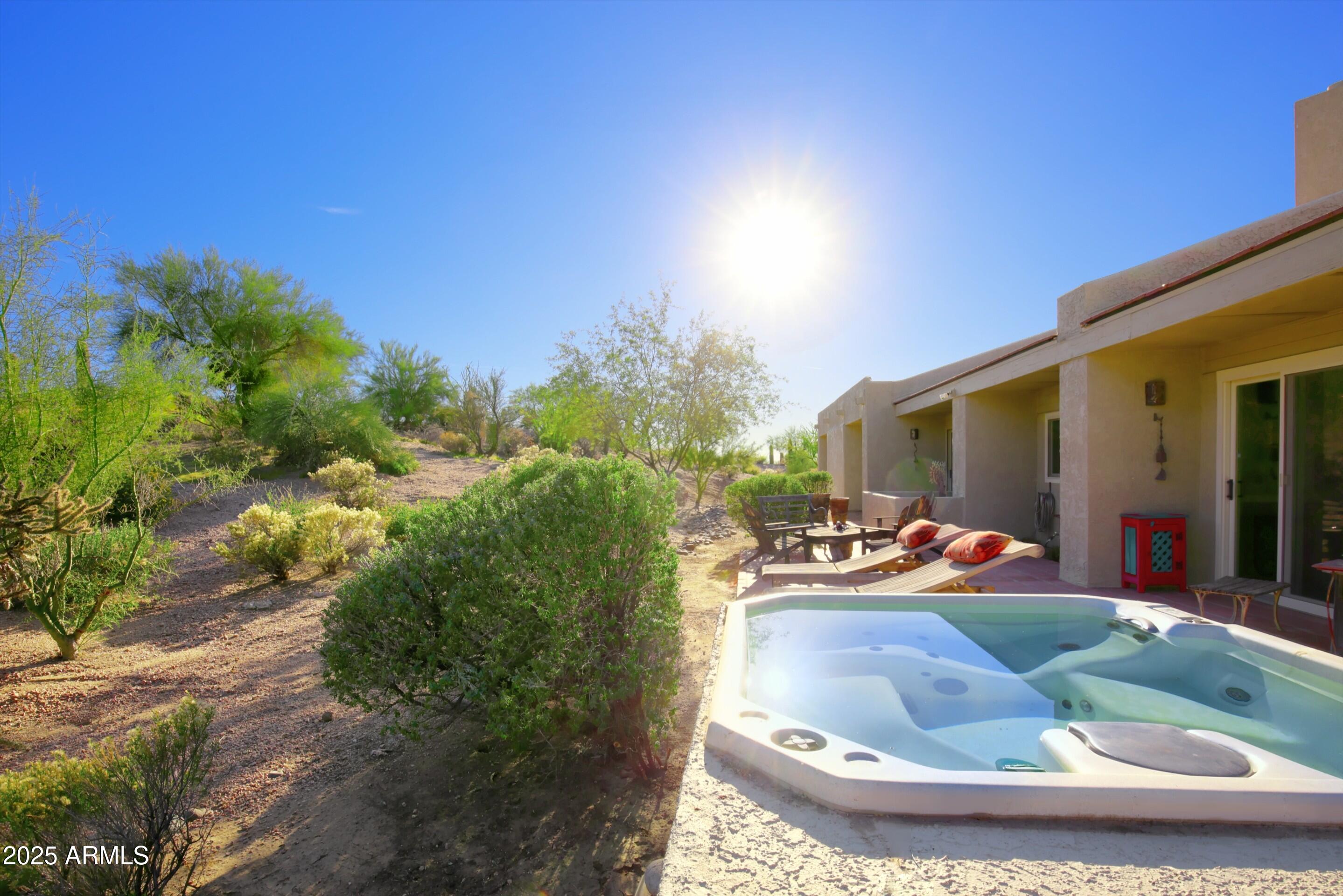 CAREFREE FORE - Residential