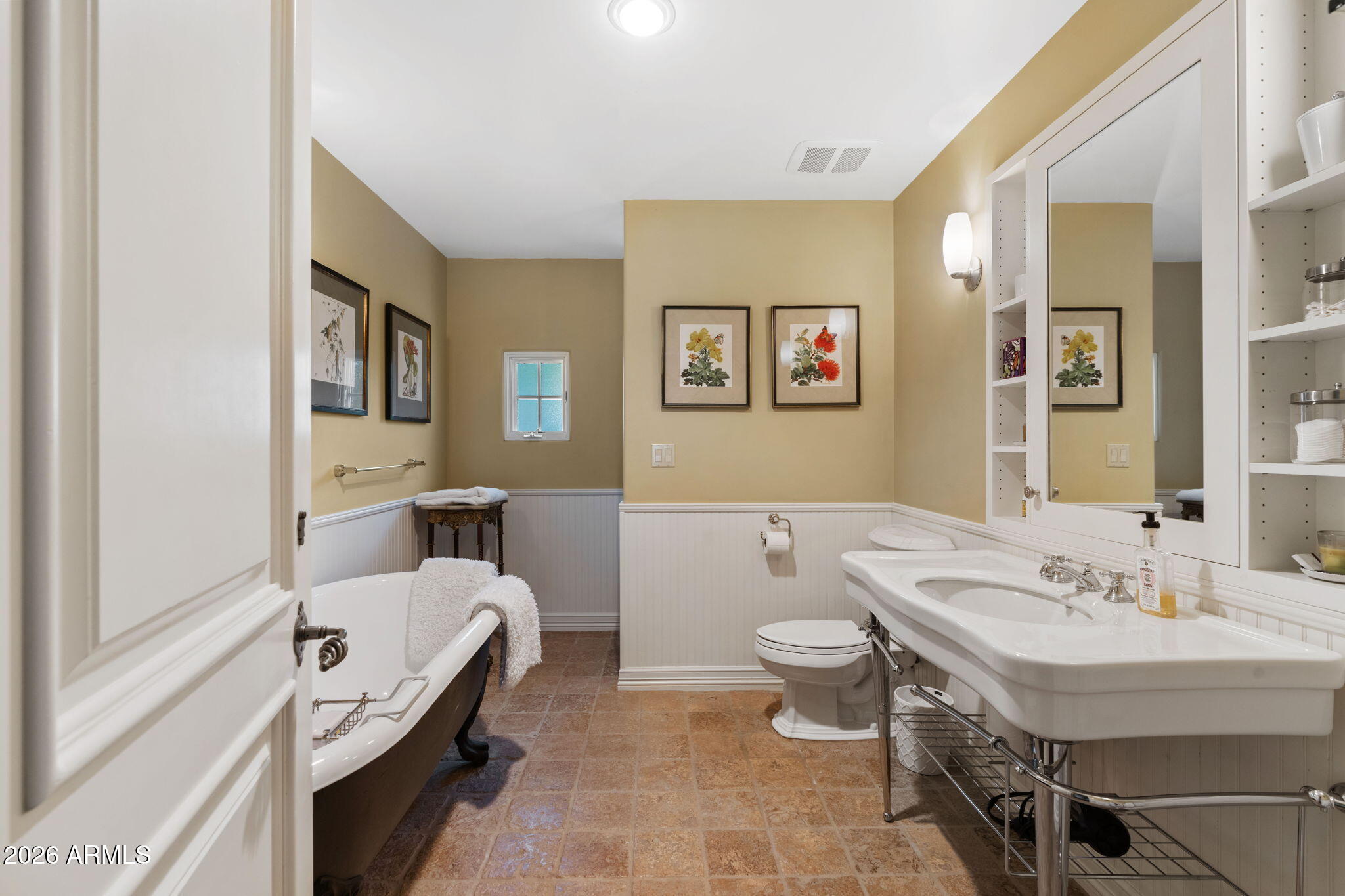 CAMELBACK COUNTRY CLUB ESTATES 4 - Residential