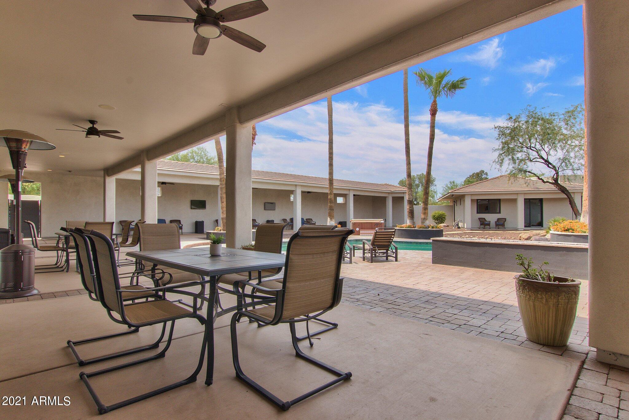 SUNDOWN RANCHOS - Residential