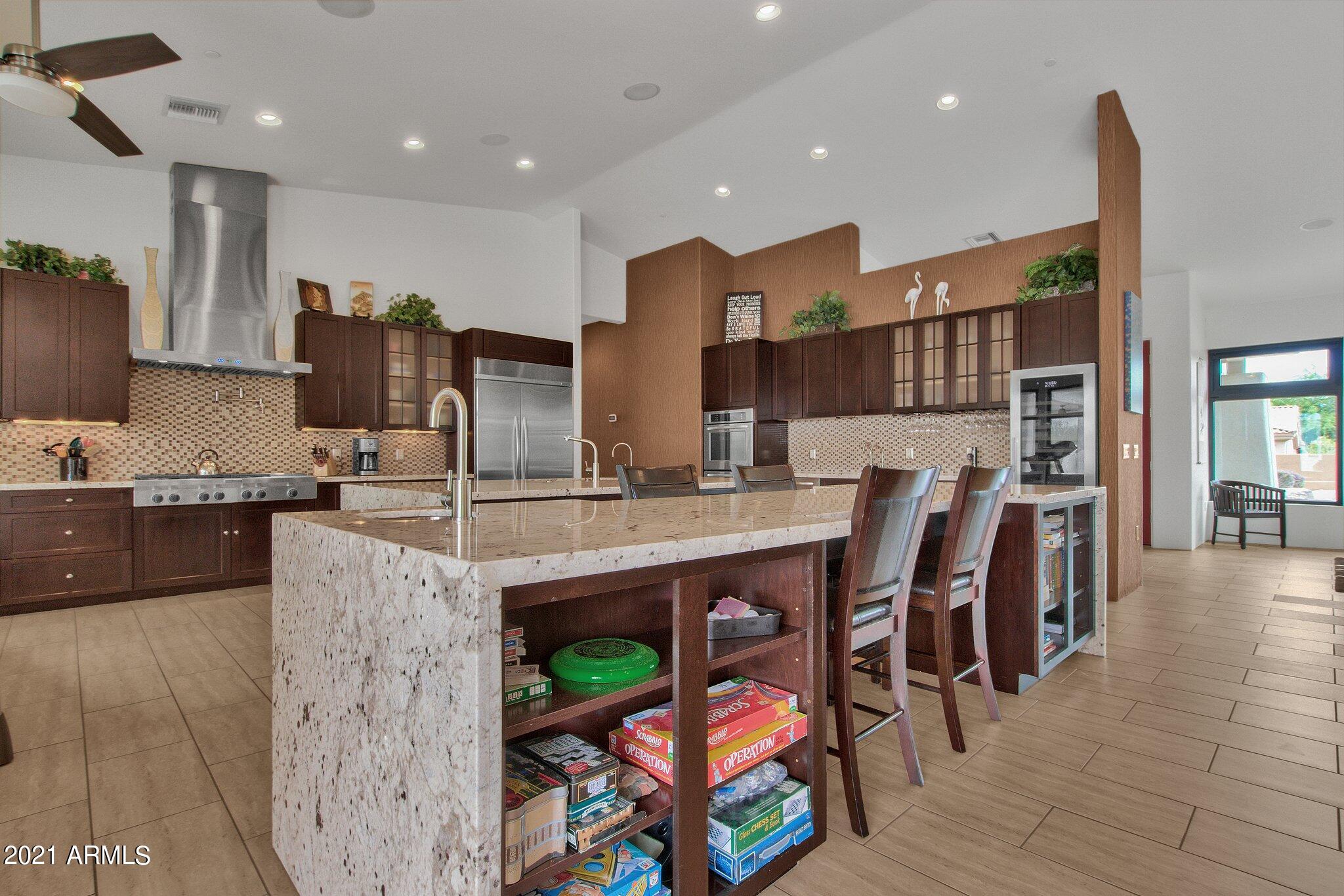 SUNDOWN RANCHOS - Residential