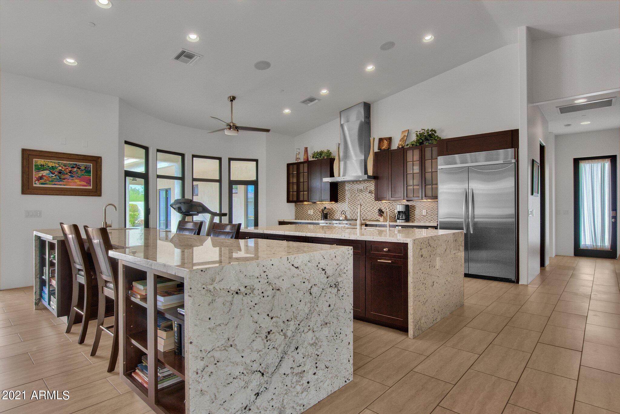 SUNDOWN RANCHOS - Residential