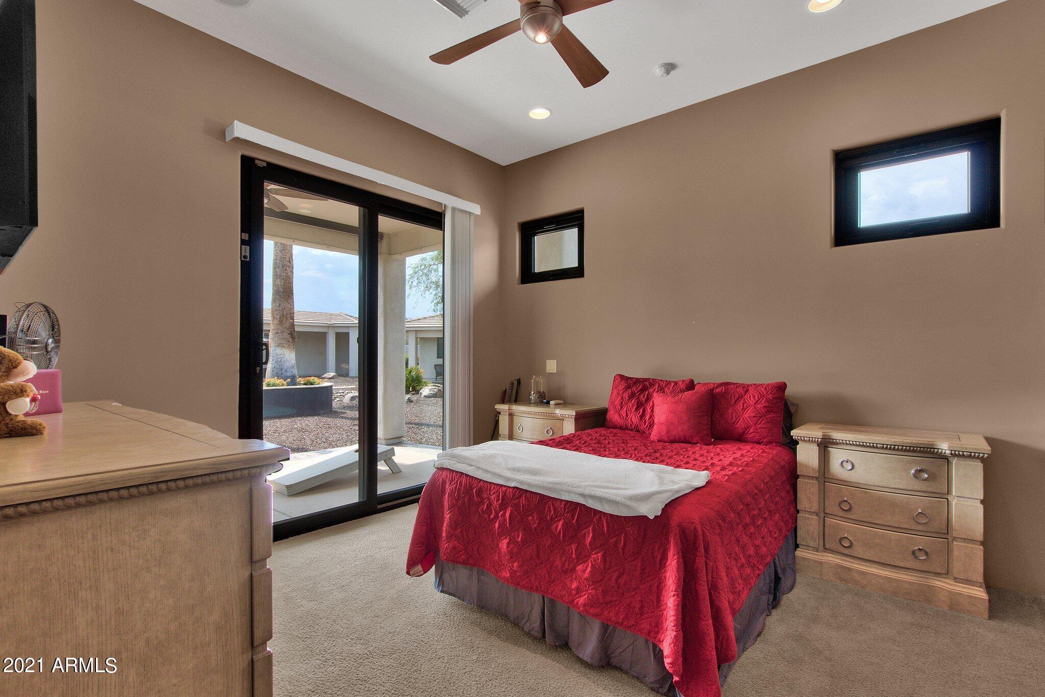 SUNDOWN RANCHOS - Residential