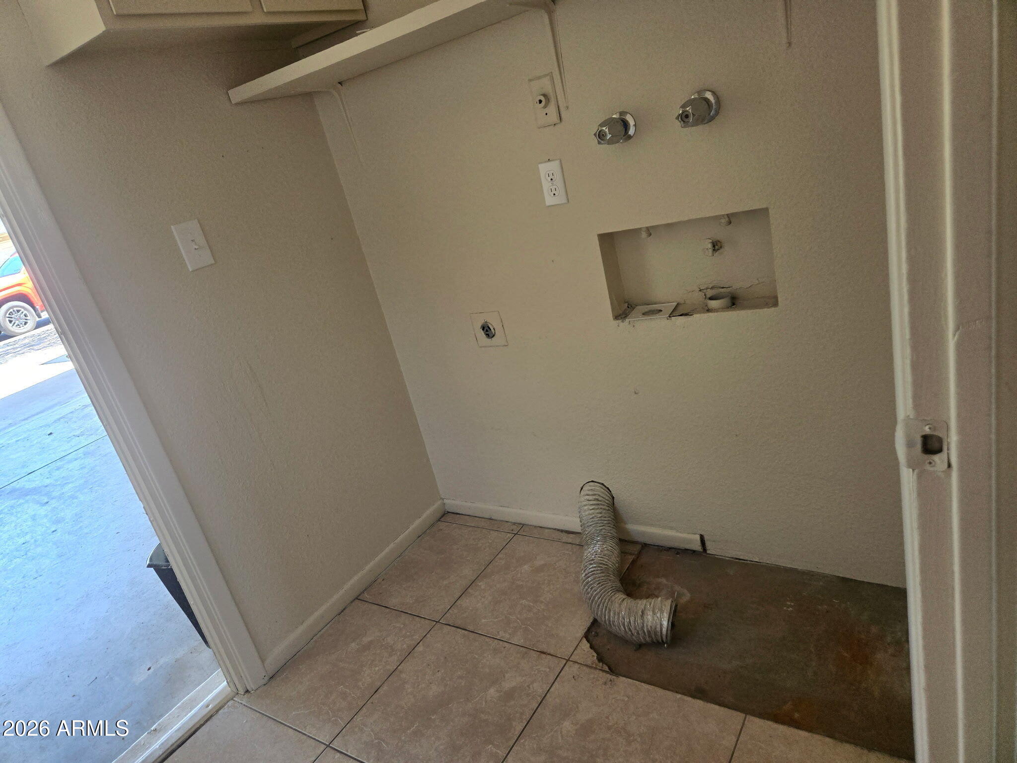KNOELL NORTH 8 - Residential