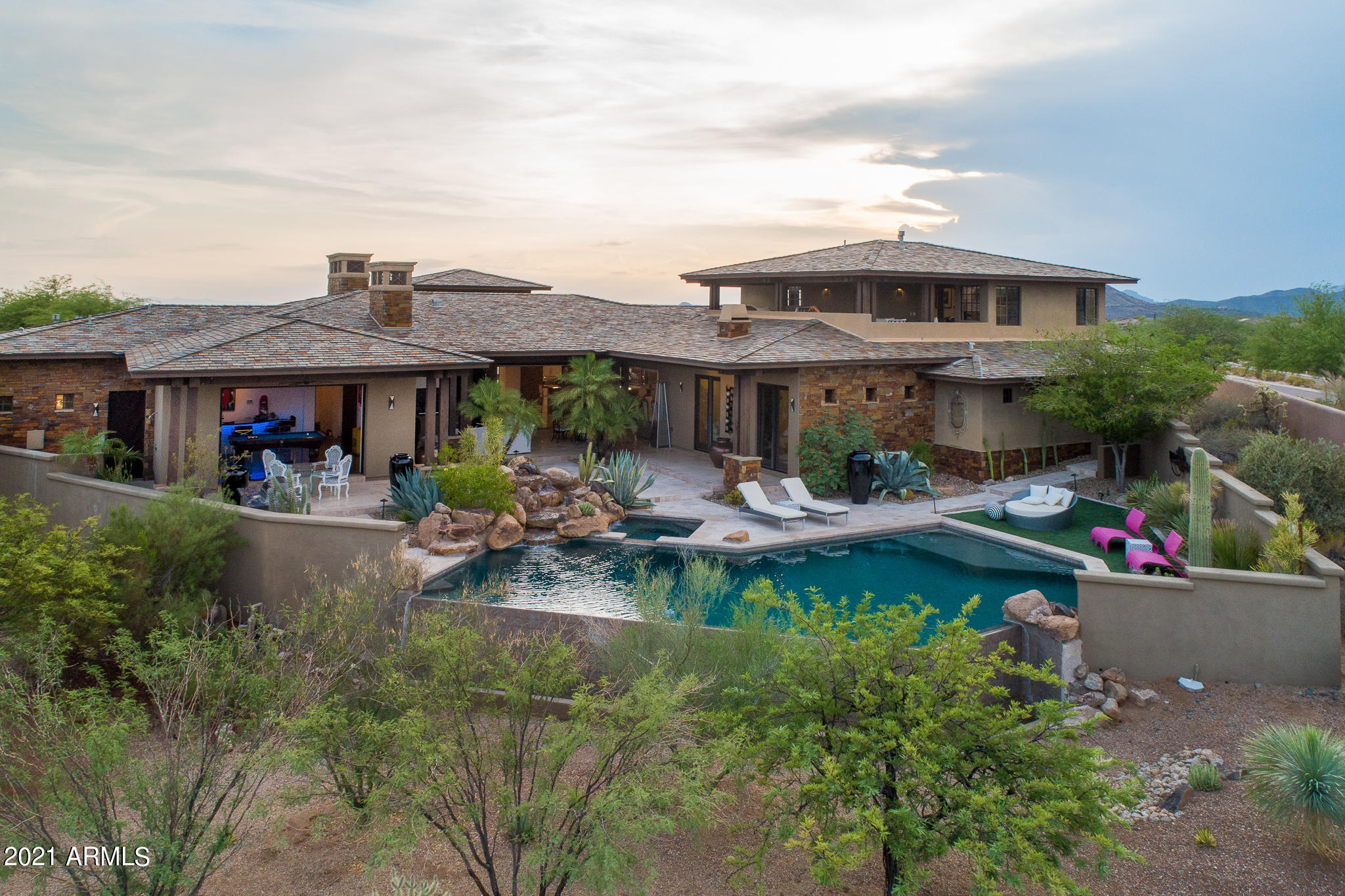 MIRABEL CLUB - Residential
