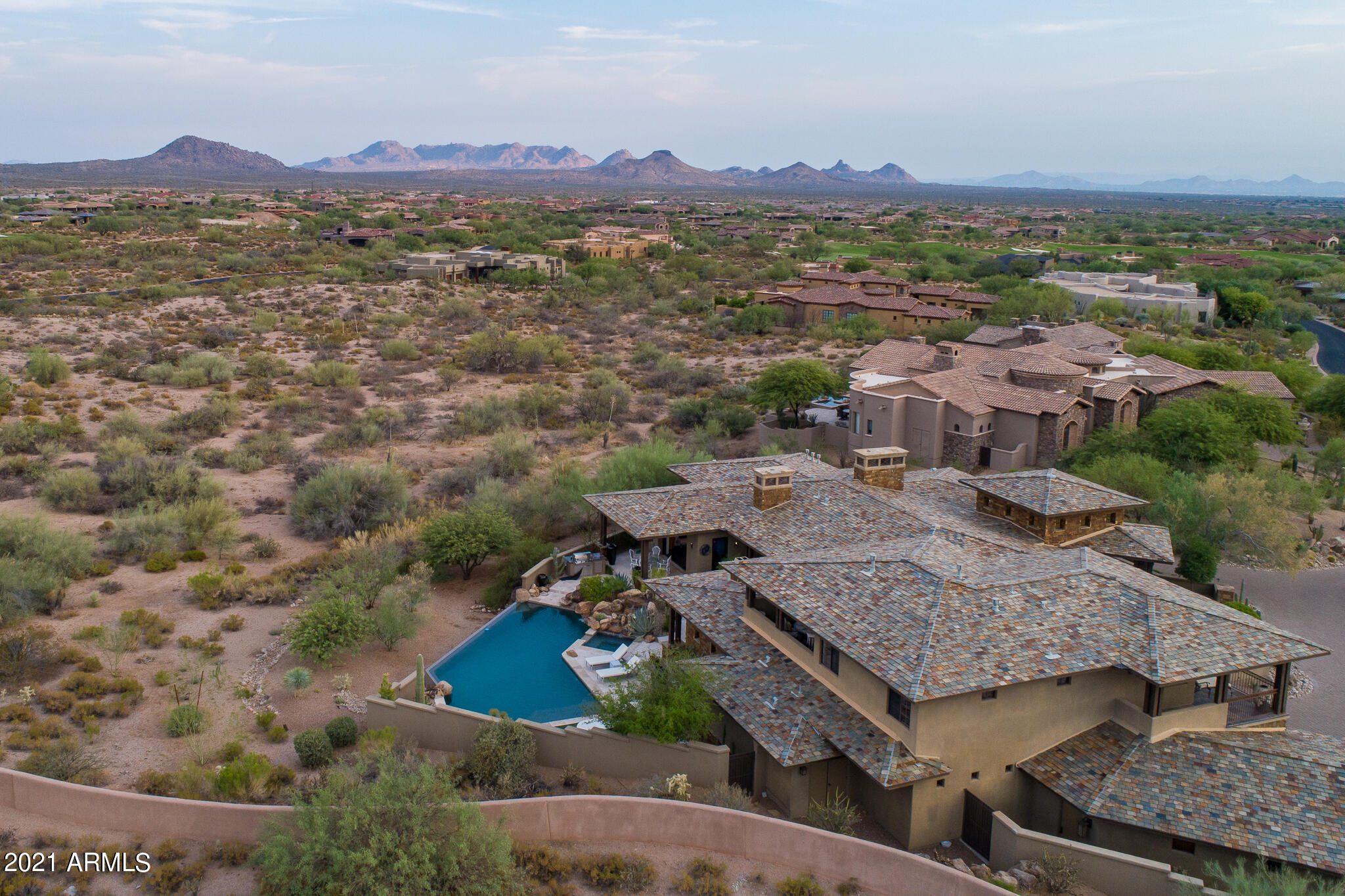 MIRABEL CLUB - Residential