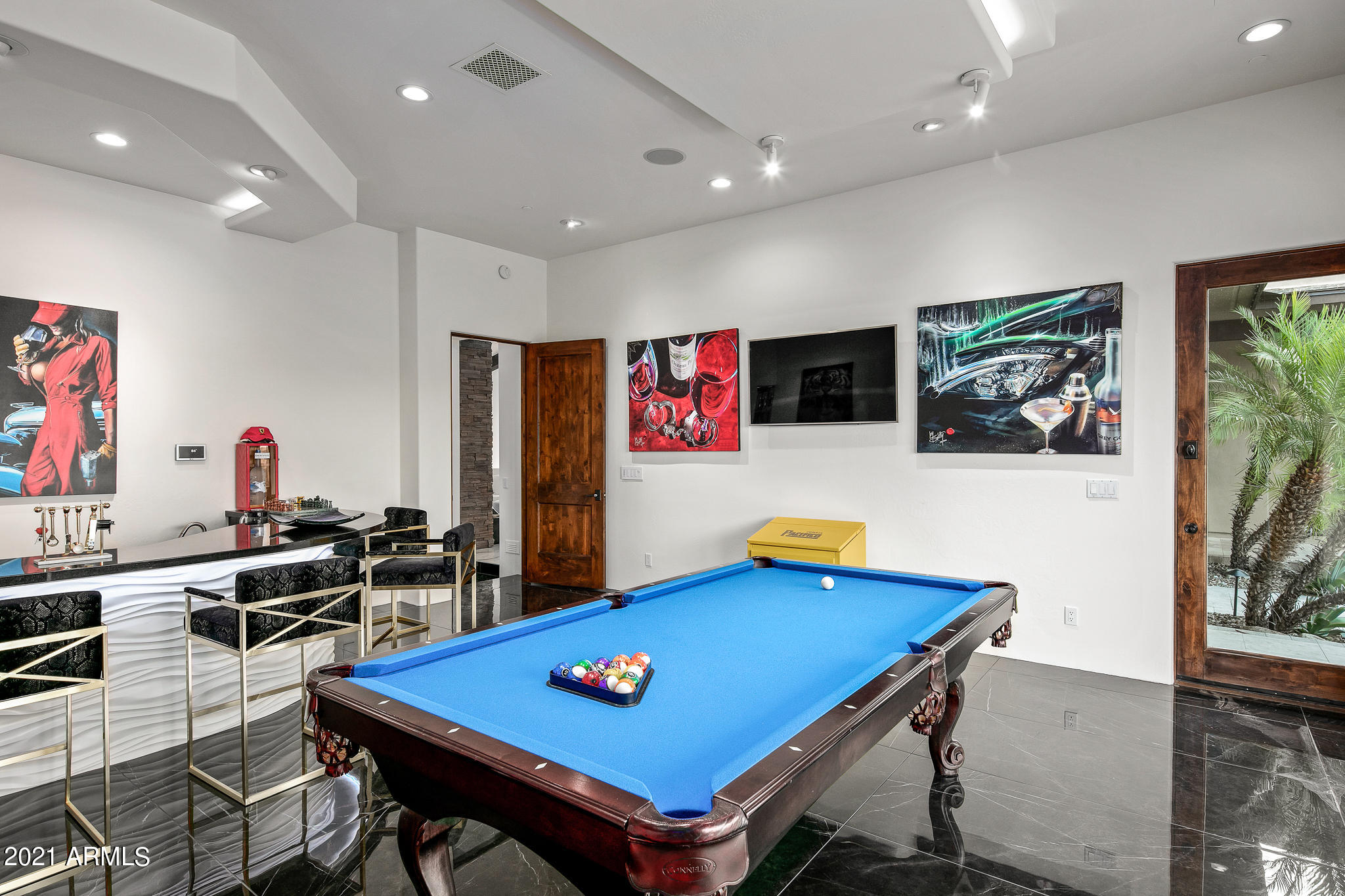 MIRABEL CLUB - Residential