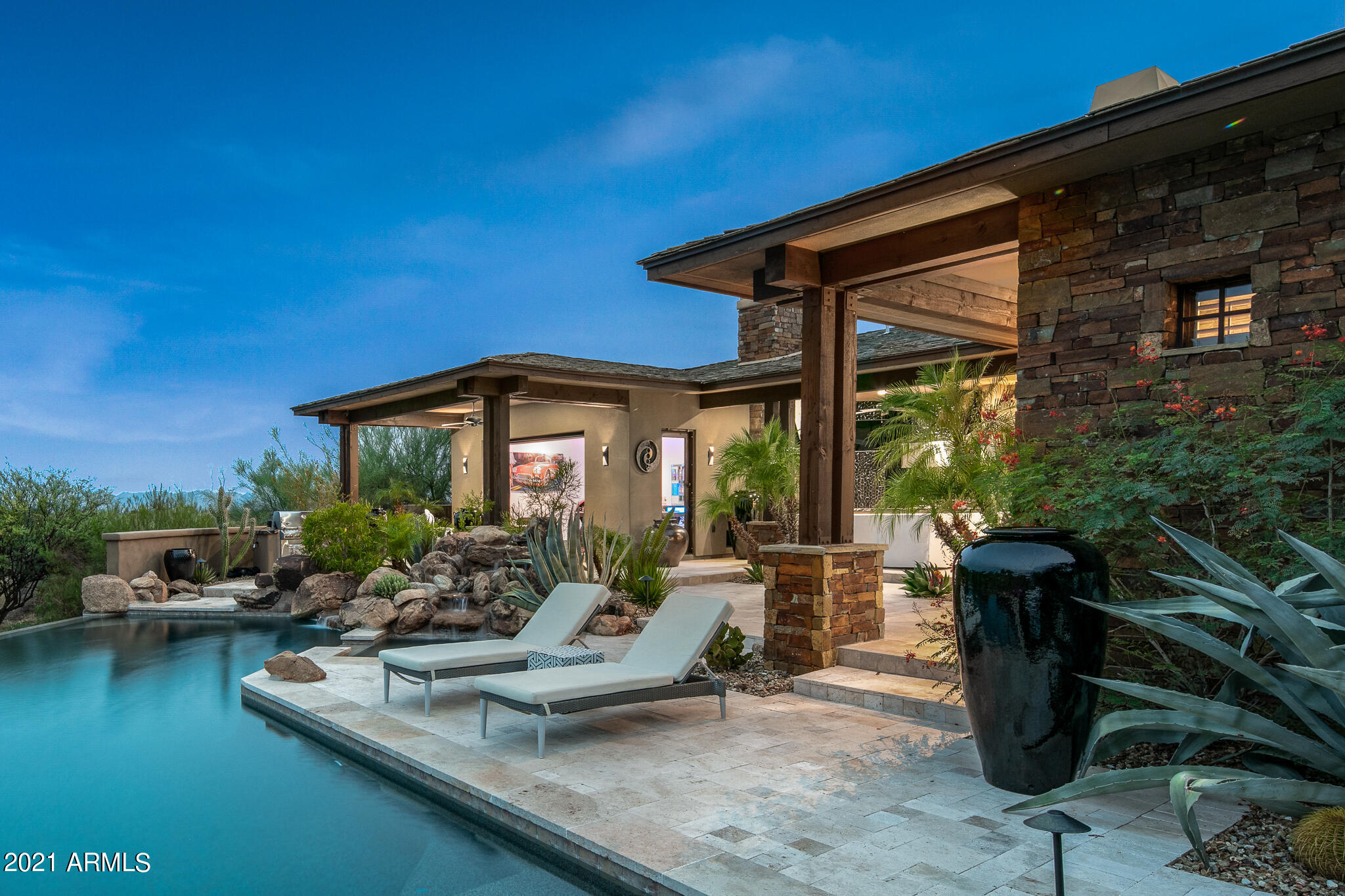 MIRABEL CLUB - Residential