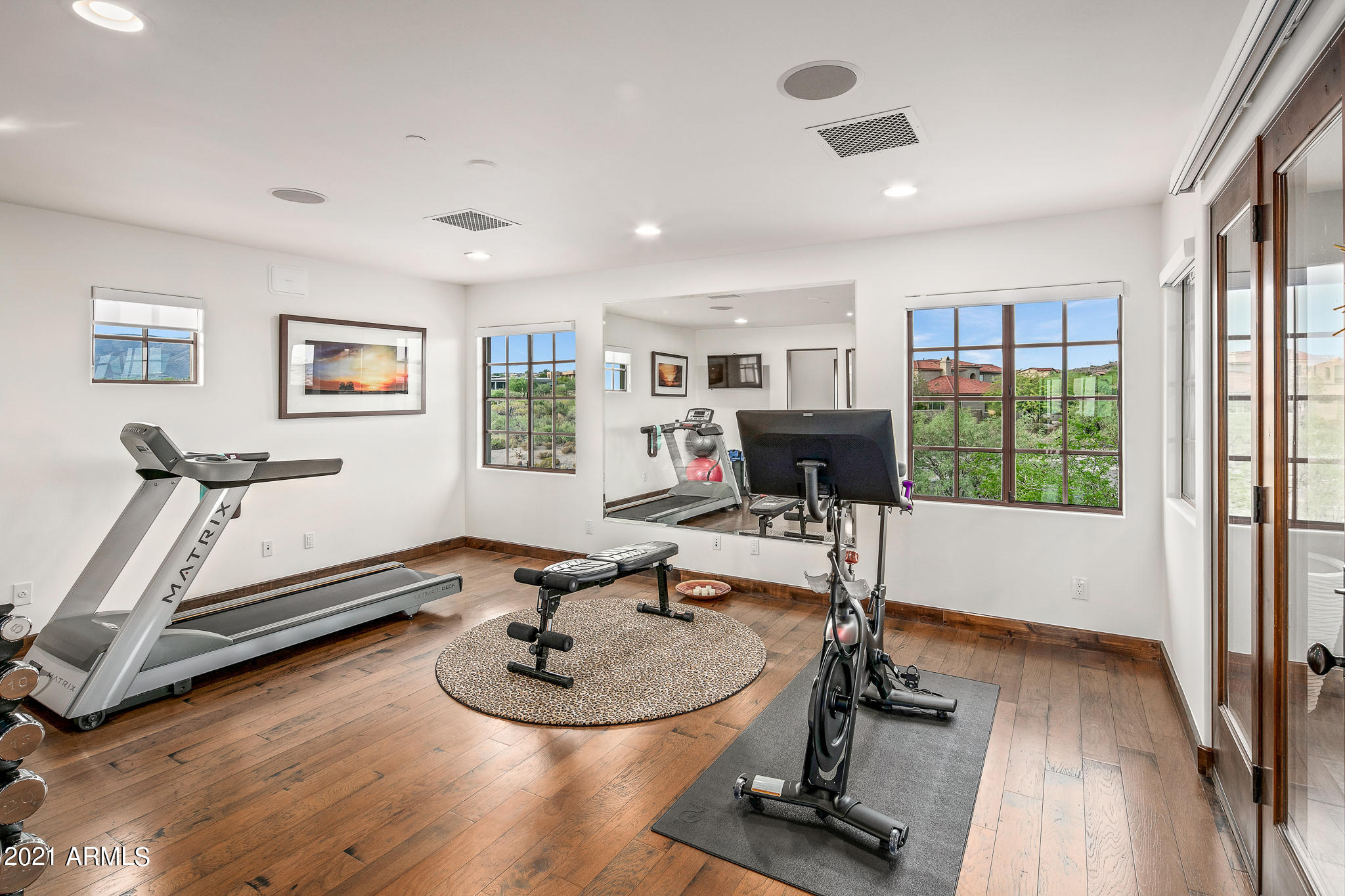 MIRABEL CLUB - Residential