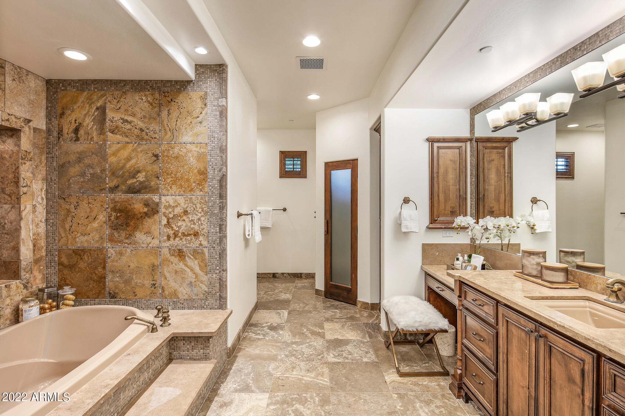 MIRABEL CLUB - Residential