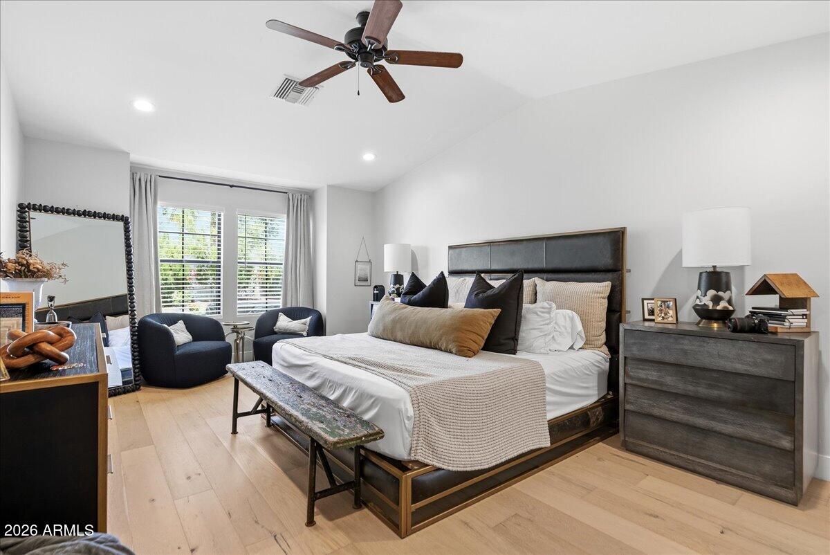 DATELAND LOTS 1-18 - Residential Lease