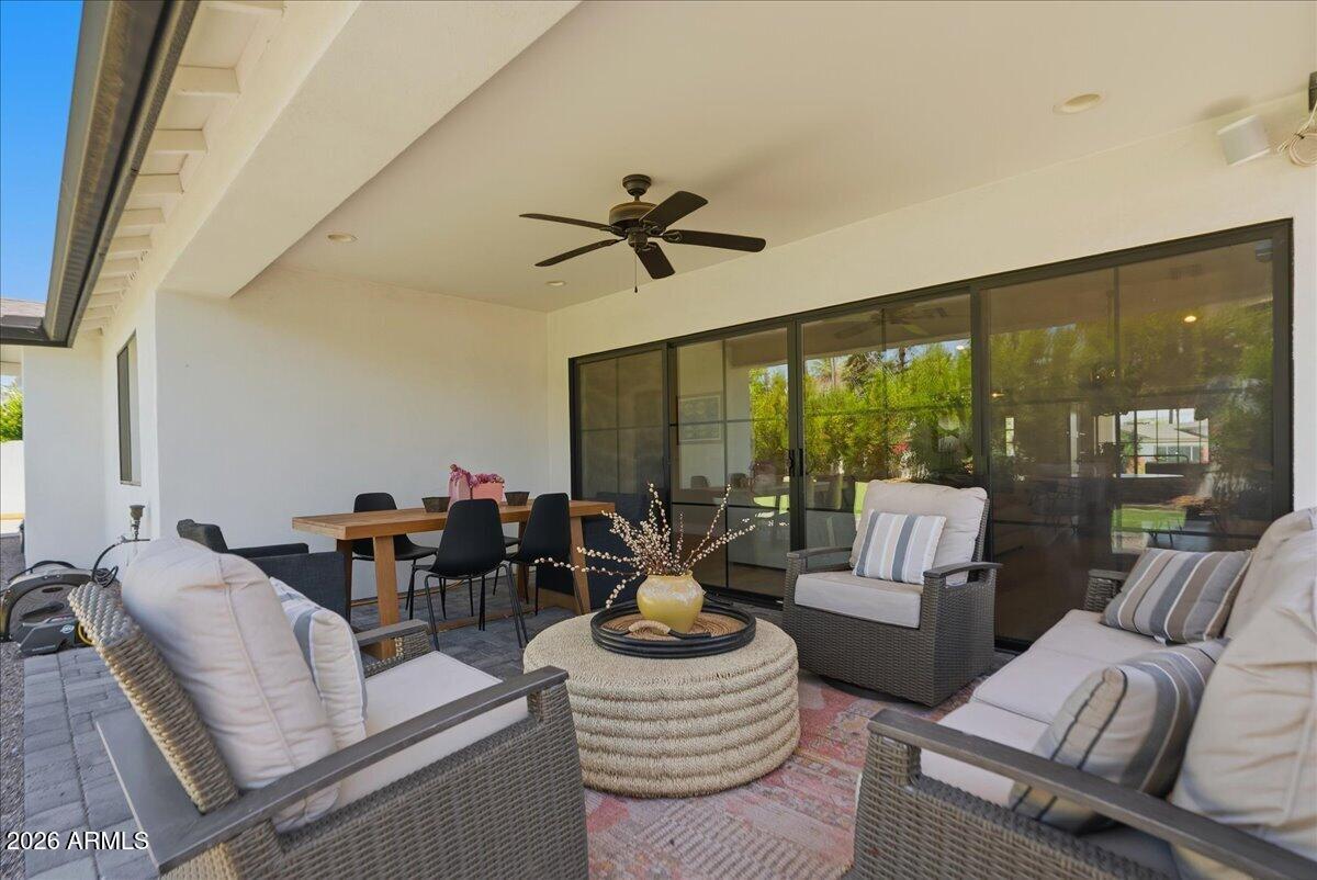 DATELAND LOTS 1-18 - Residential Lease