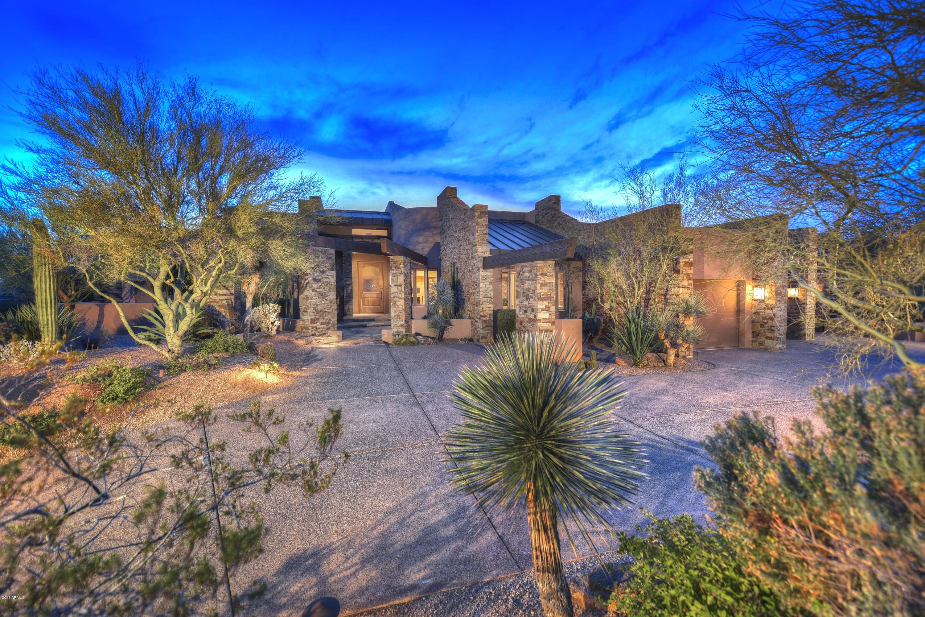 ESTANCIA - Residential