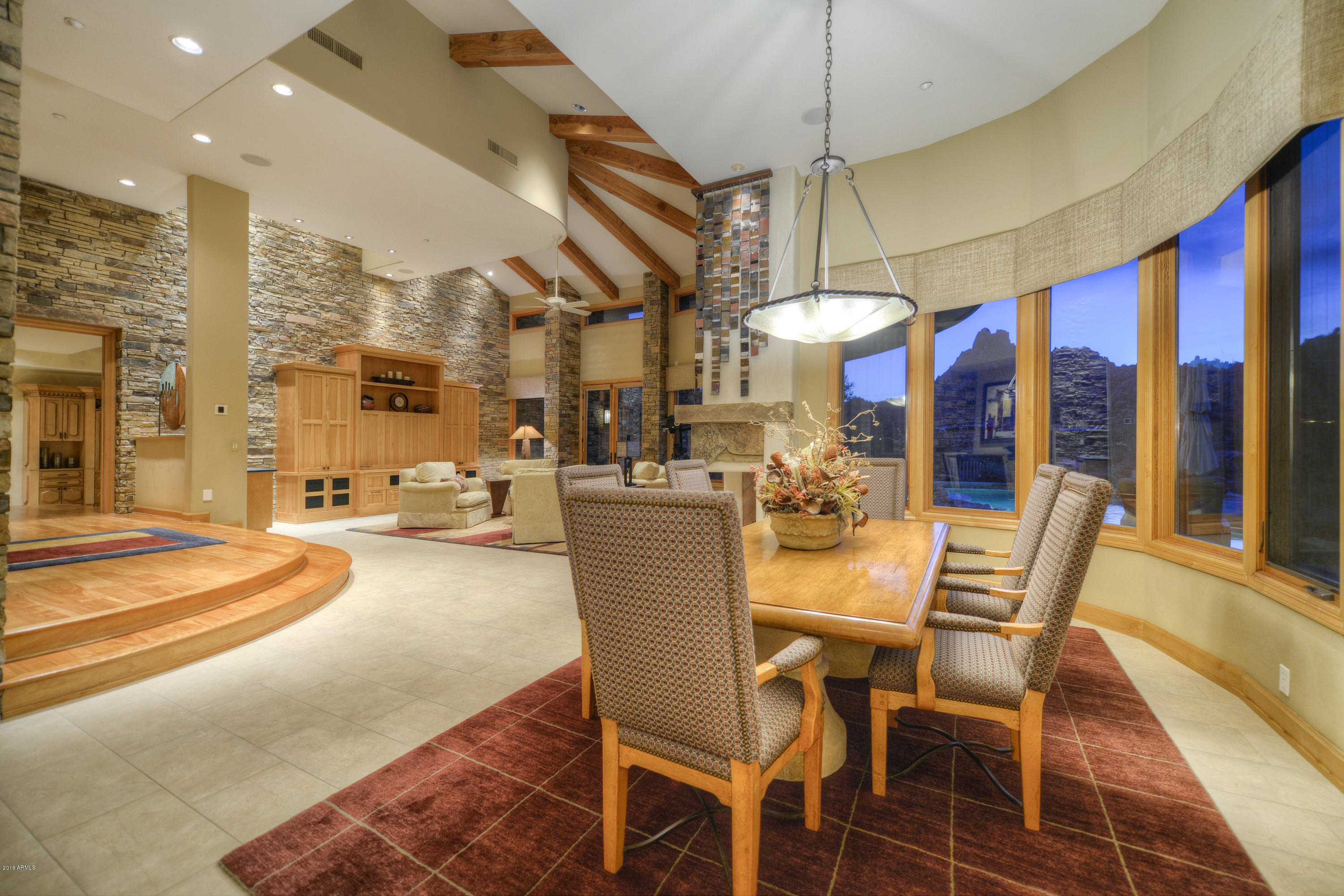ESTANCIA - Residential