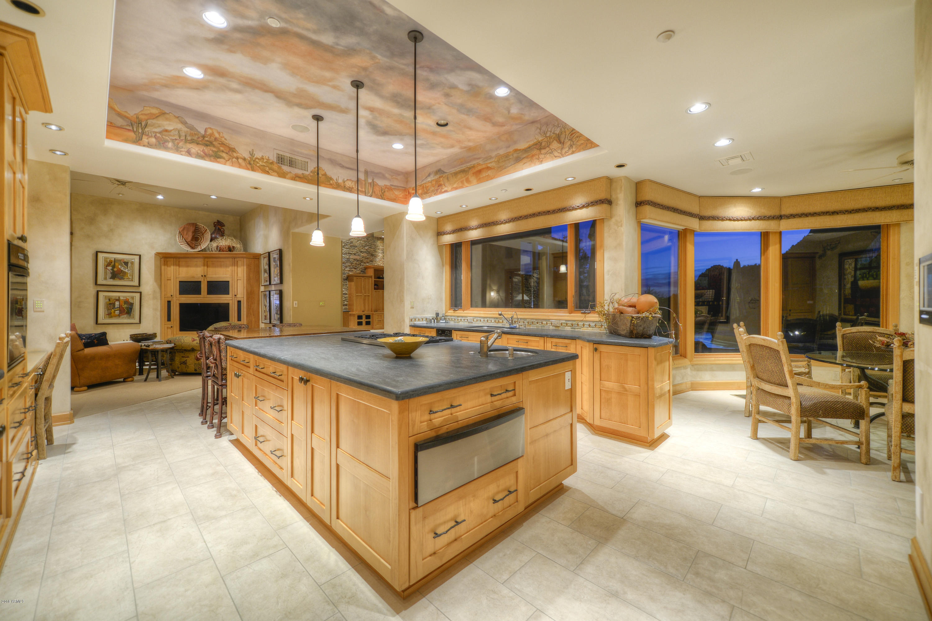 ESTANCIA - Residential
