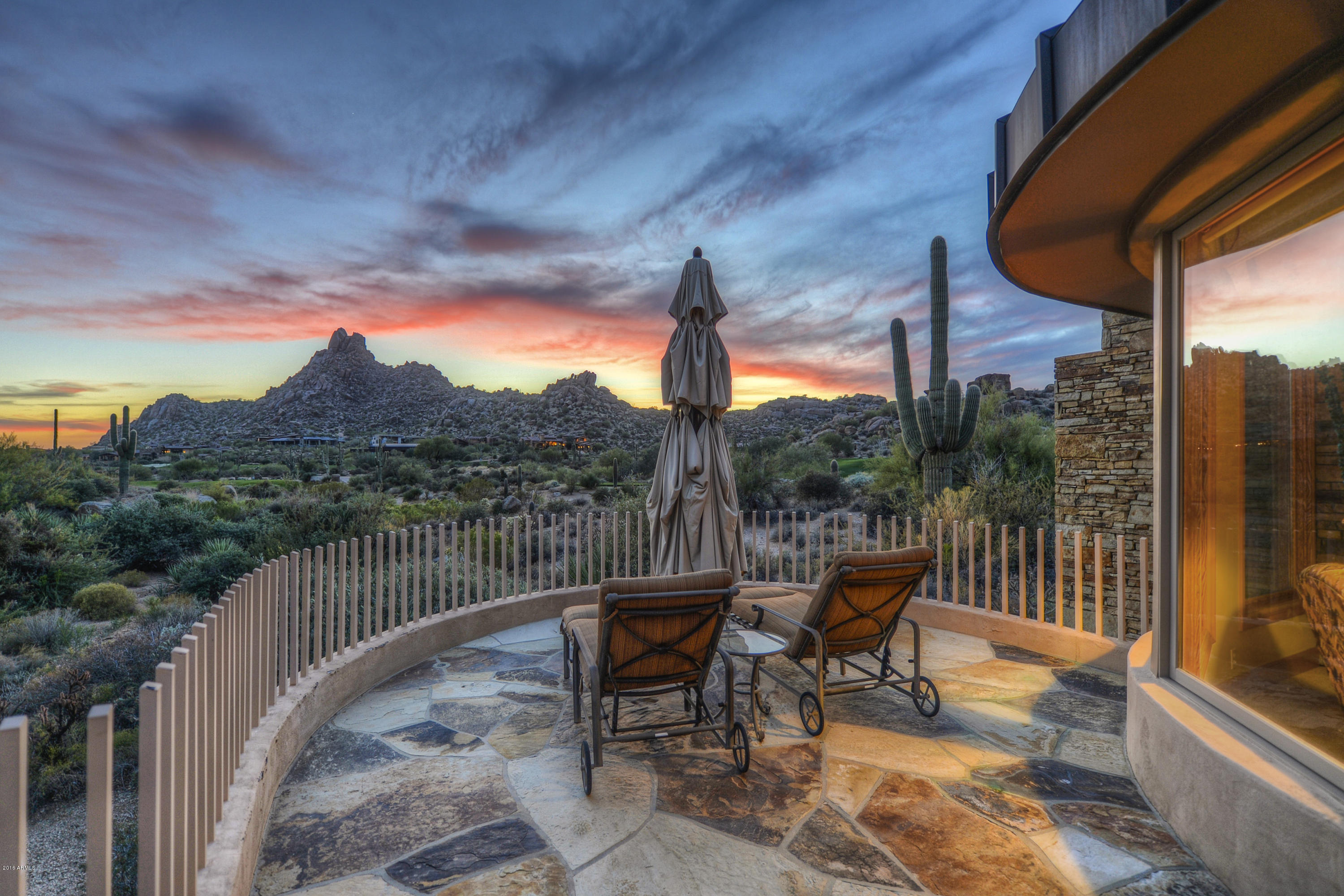 ESTANCIA - Residential