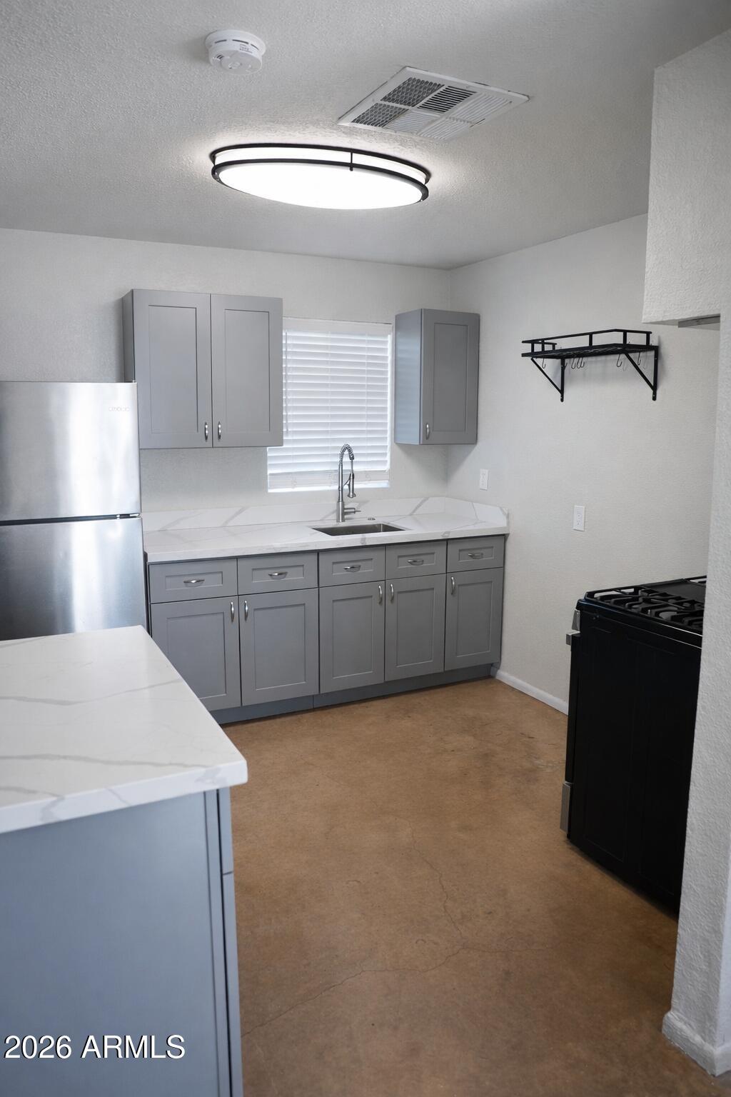 UNIVERSITY ADDITION - Residential Income